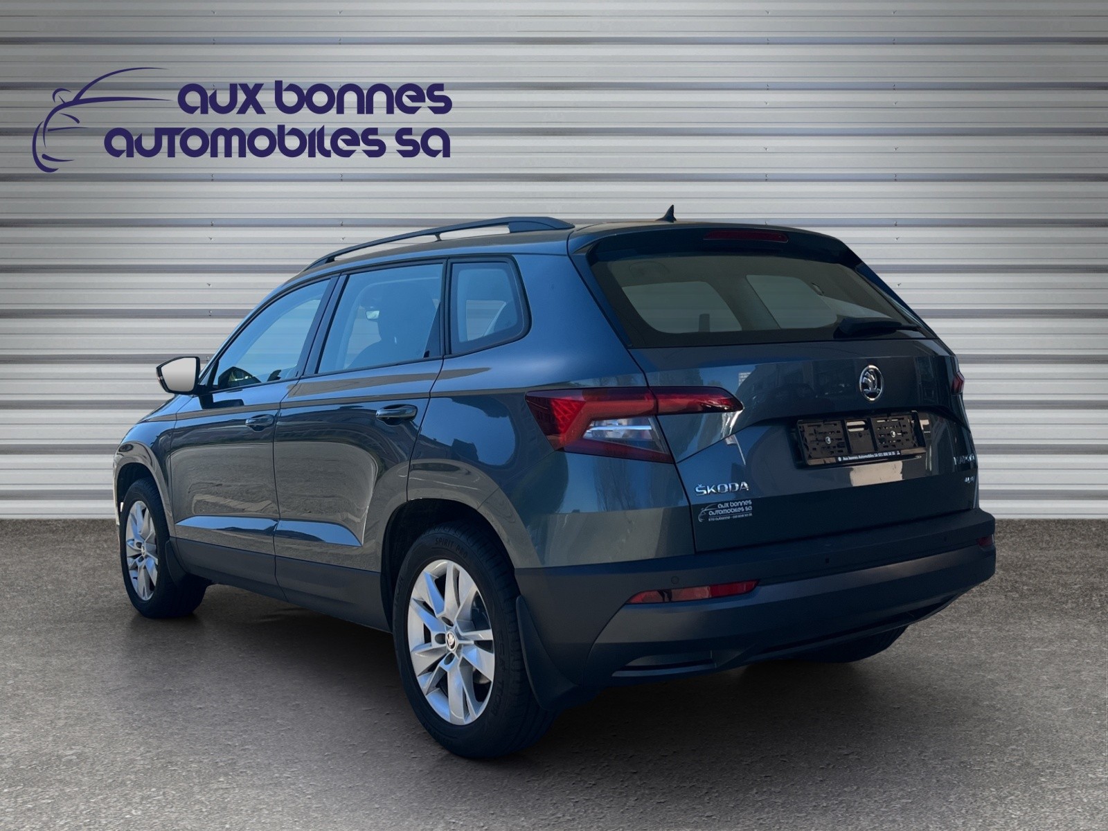 SKODA Karoq 2.0 TDI CR Ambition 4x4-showroom-element-1