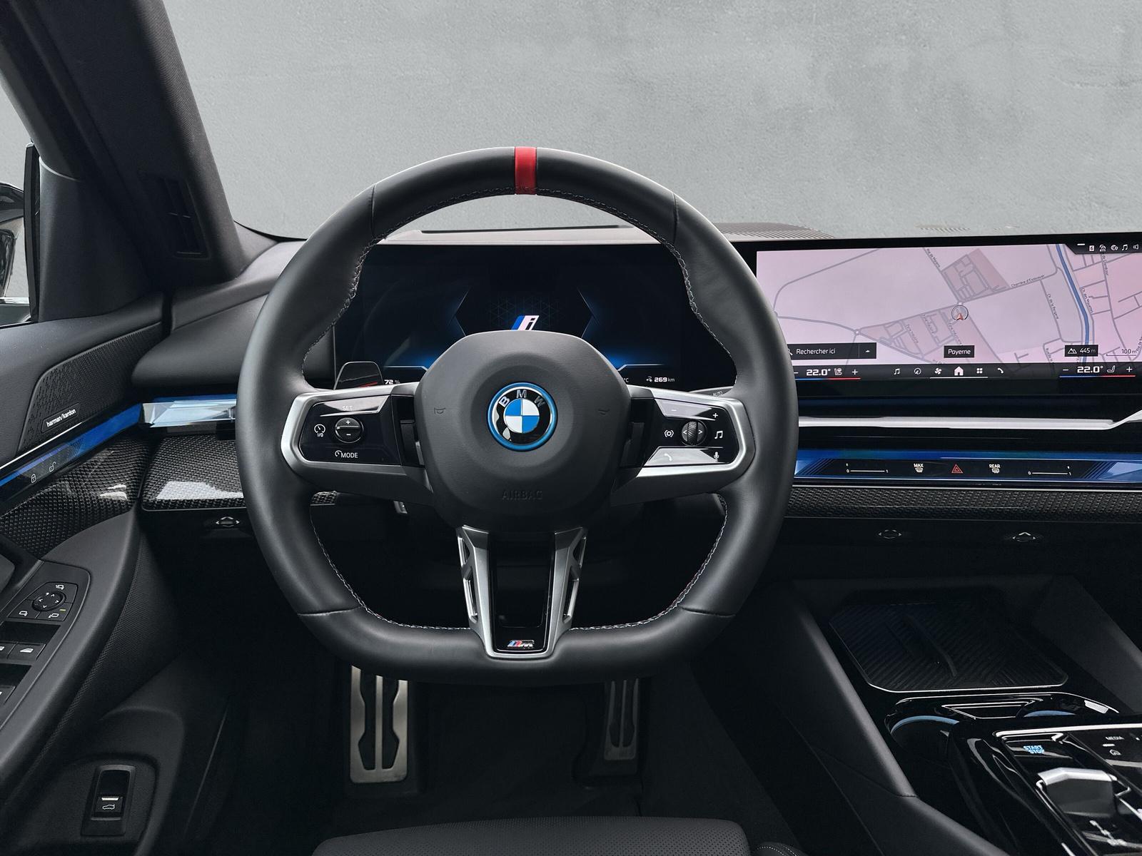 BMW i5 M60 xDrive M Sport Pro (CH) **Action de leasing à 1.9%**-image-16
