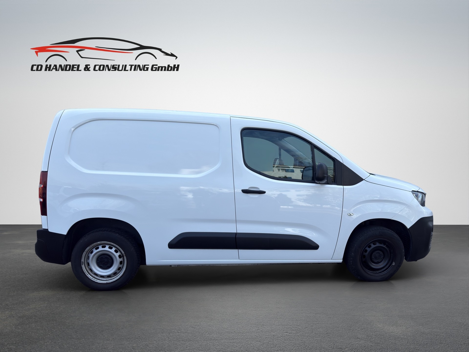 PEUGEOT Partner 1.6 Blue HDi Pro 650kg-image-6