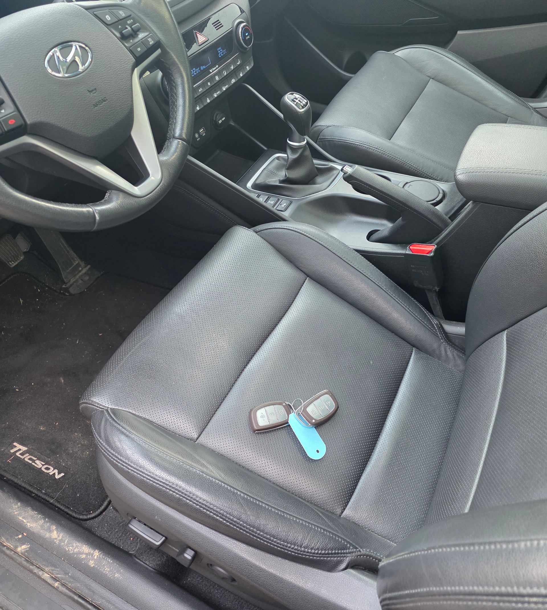 HYUNDAI Tucson 2.0 CRDI Vertex 4WD-image-2