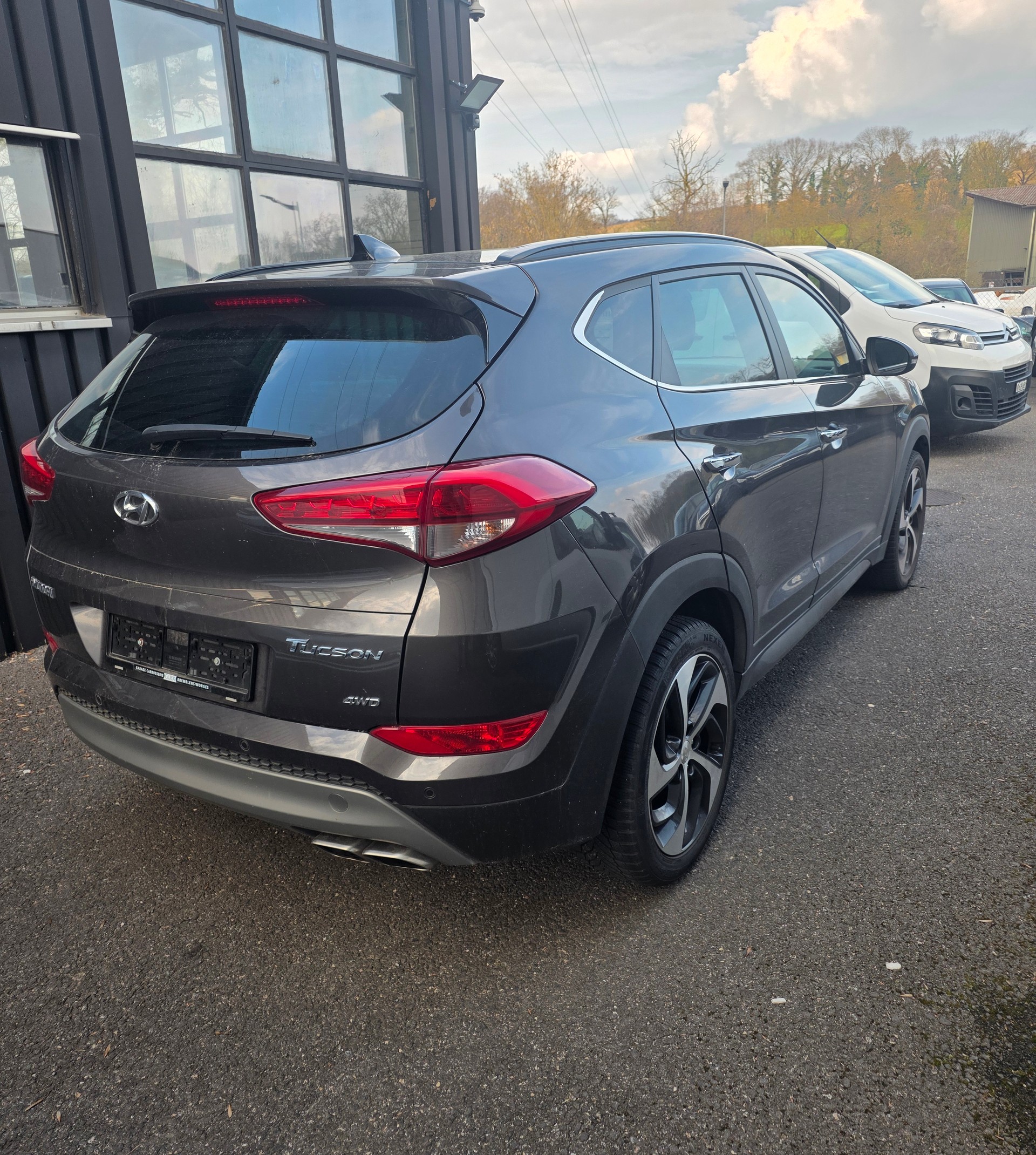 HYUNDAI Tucson 2.0 CRDI Vertex 4WD-image-9