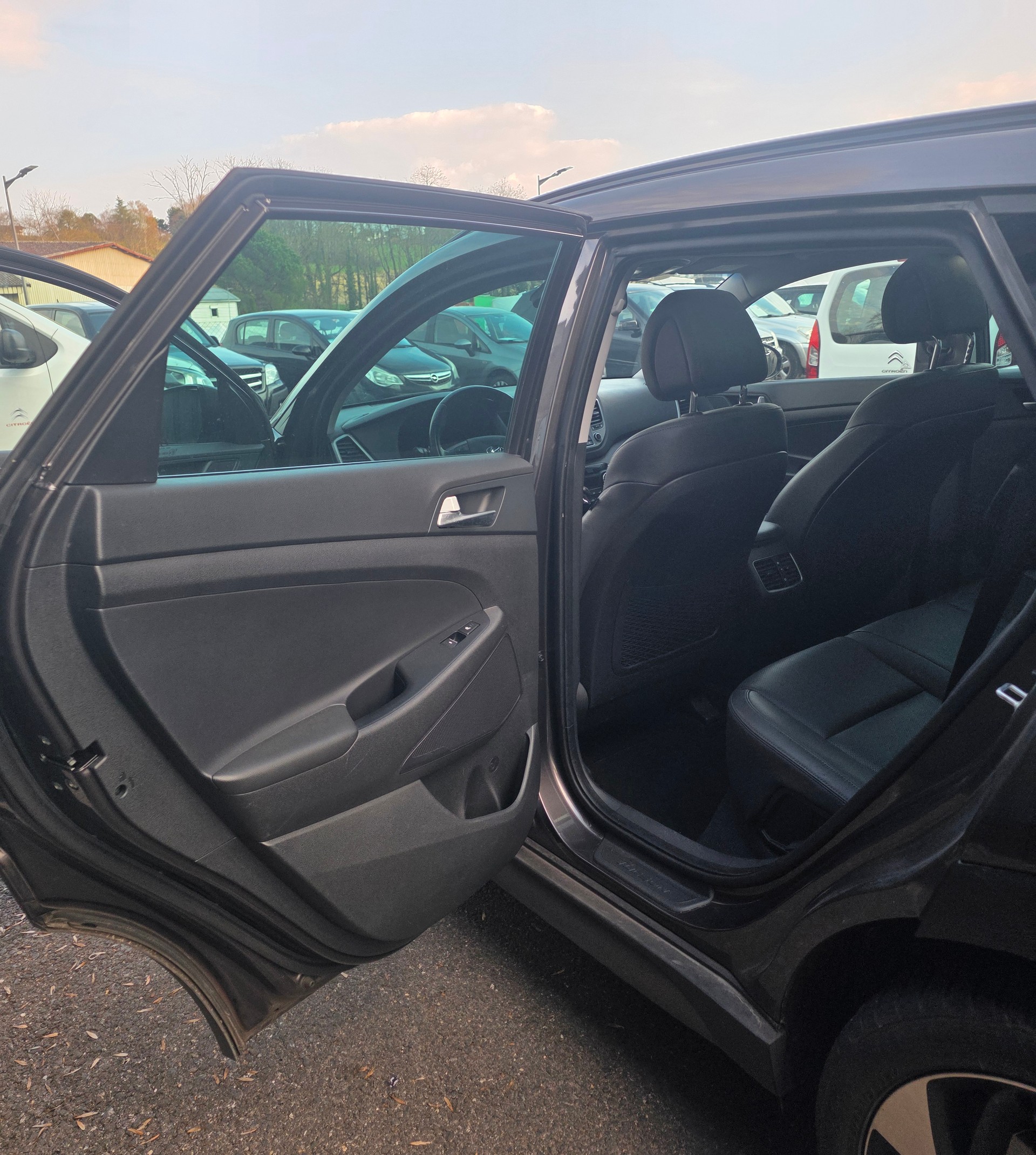 HYUNDAI Tucson 2.0 CRDI Vertex 4WD-image-10