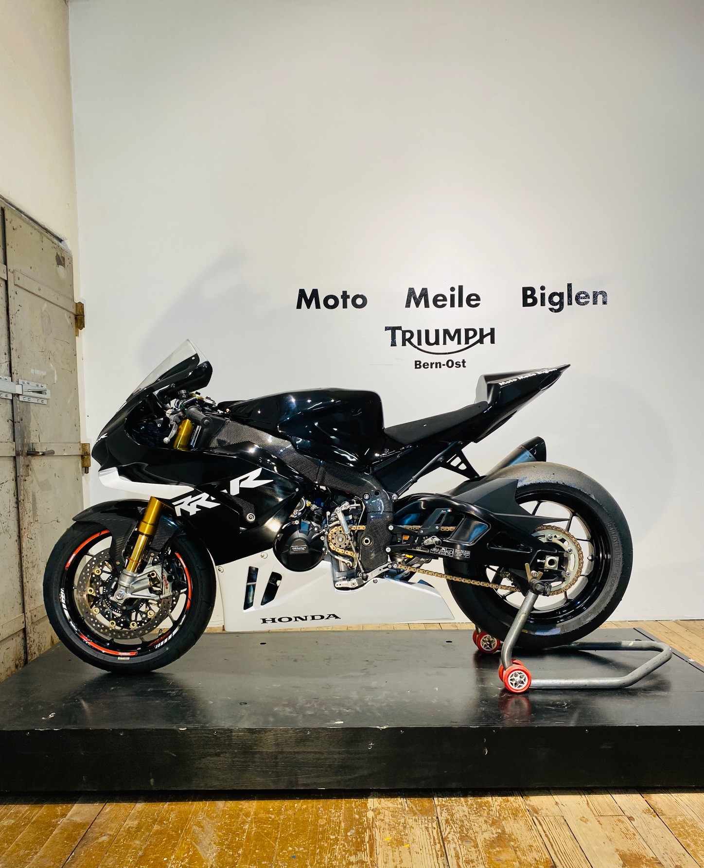 HONDA CBR 1000 RR-R SP-image-1
