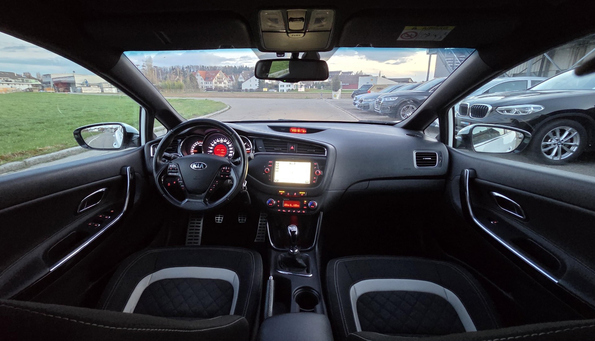 KIA Cee'd Sportswagon 1.0 T-GDi GT Line-image-6