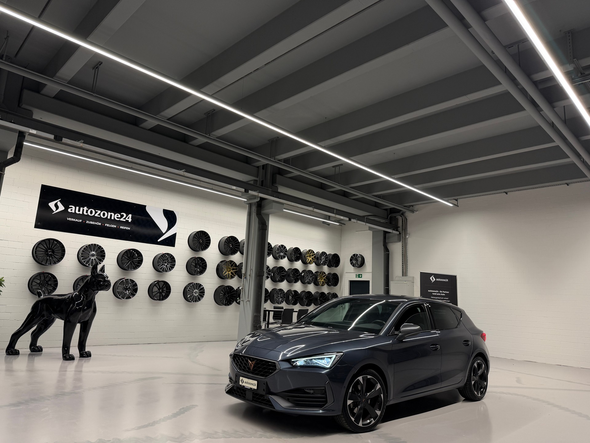 CUPRA Leon 1.5 eTSI DSG *Intelligent Drive Pack*Frisch MFK*Lückenlose Servicehistorie bei CUPRA*-image-11