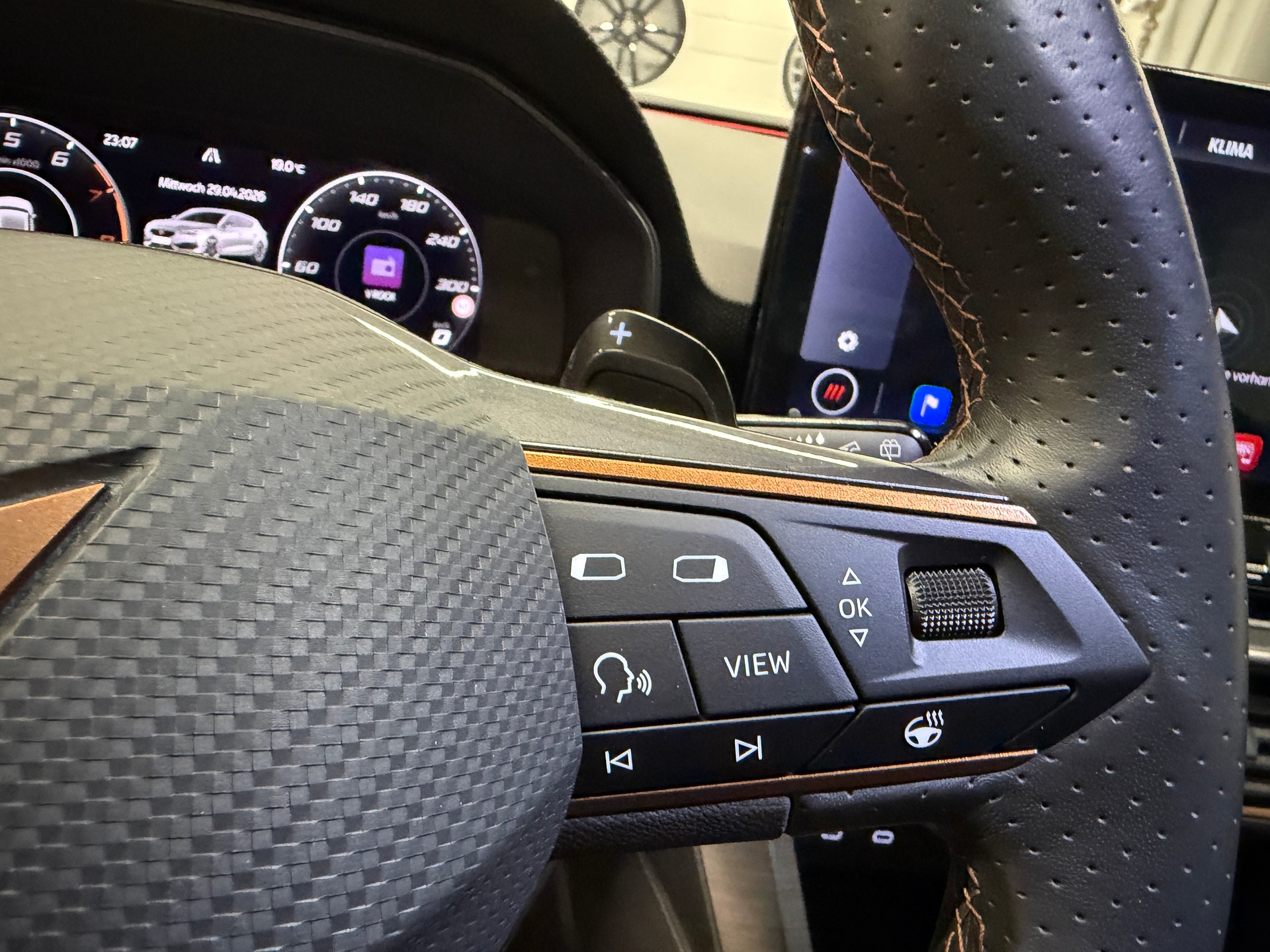 CUPRA Leon 1.5 eTSI DSG *Intelligent Drive Pack*Frisch MFK*Lückenlose Servicehistorie bei CUPRA*-image-20