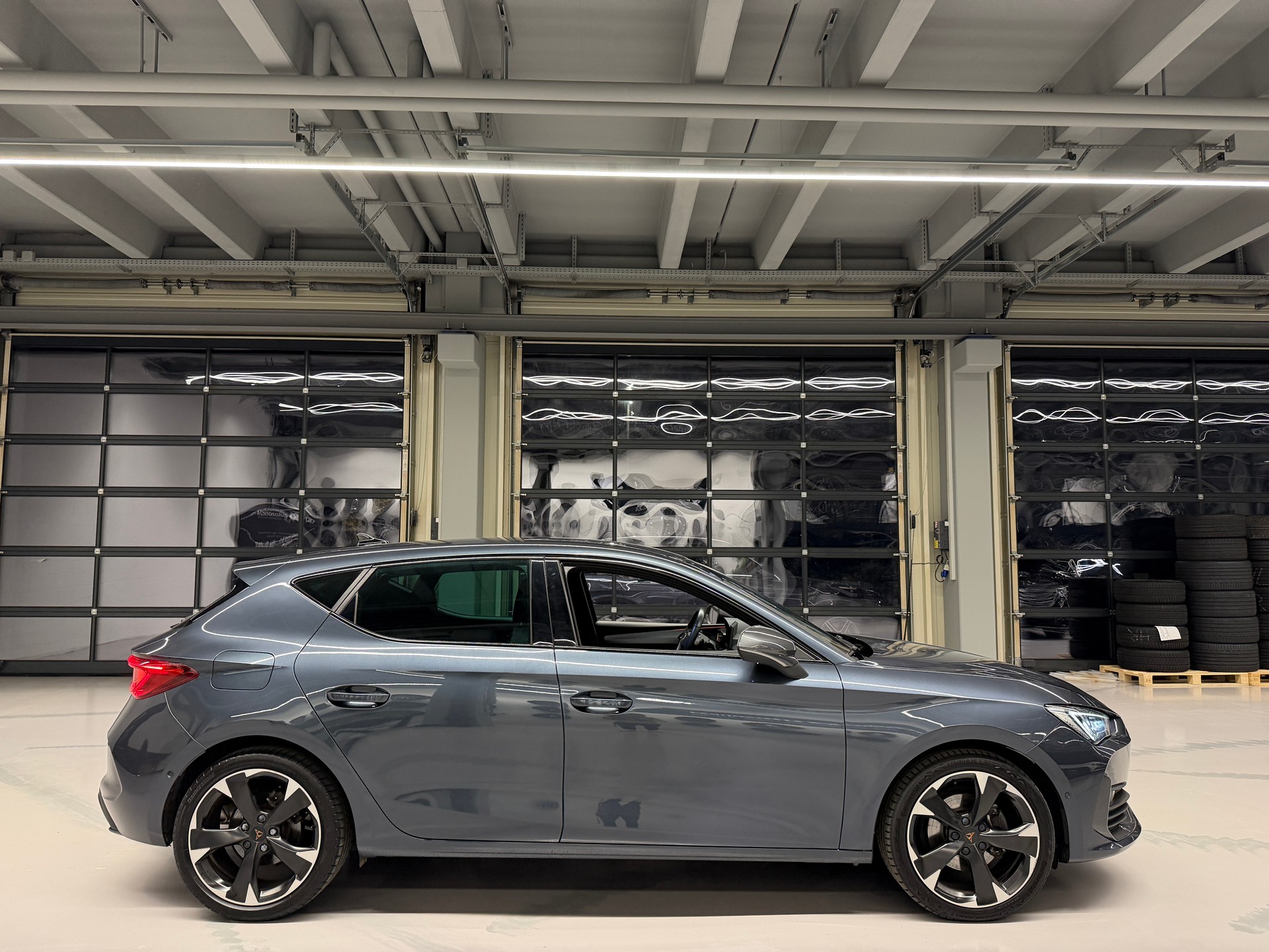 CUPRA Leon 1.5 eTSI DSG *Intelligent Drive Pack*Frisch MFK*Lückenlose Servicehistorie bei CUPRA*-image-12