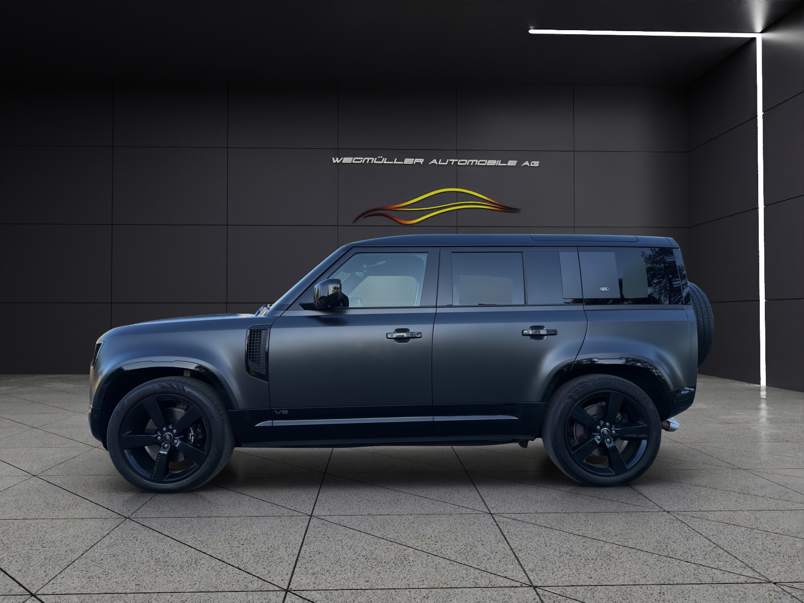 LAND ROVER Defender 110 525 V8 5.0 Carpathian Edition AT8-showroom-element-1