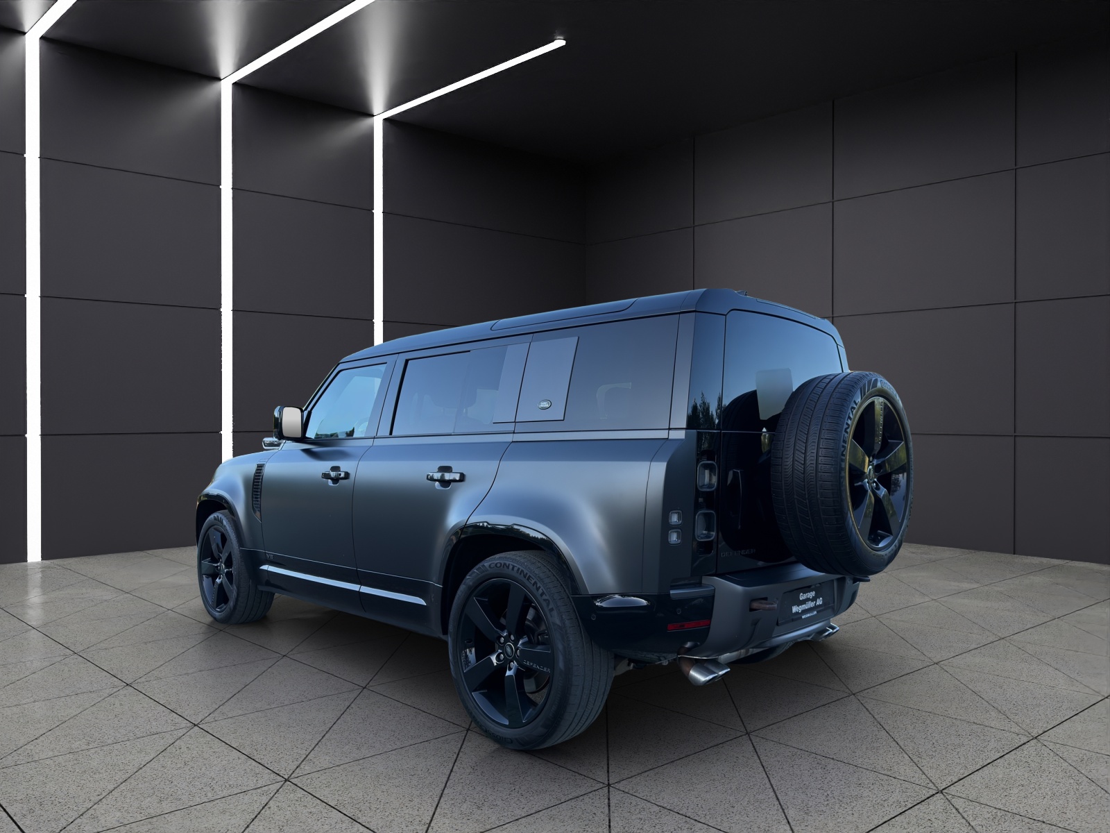 LAND ROVER Defender 110 525 V8 5.0 Carpathian Edition AT8-image-5