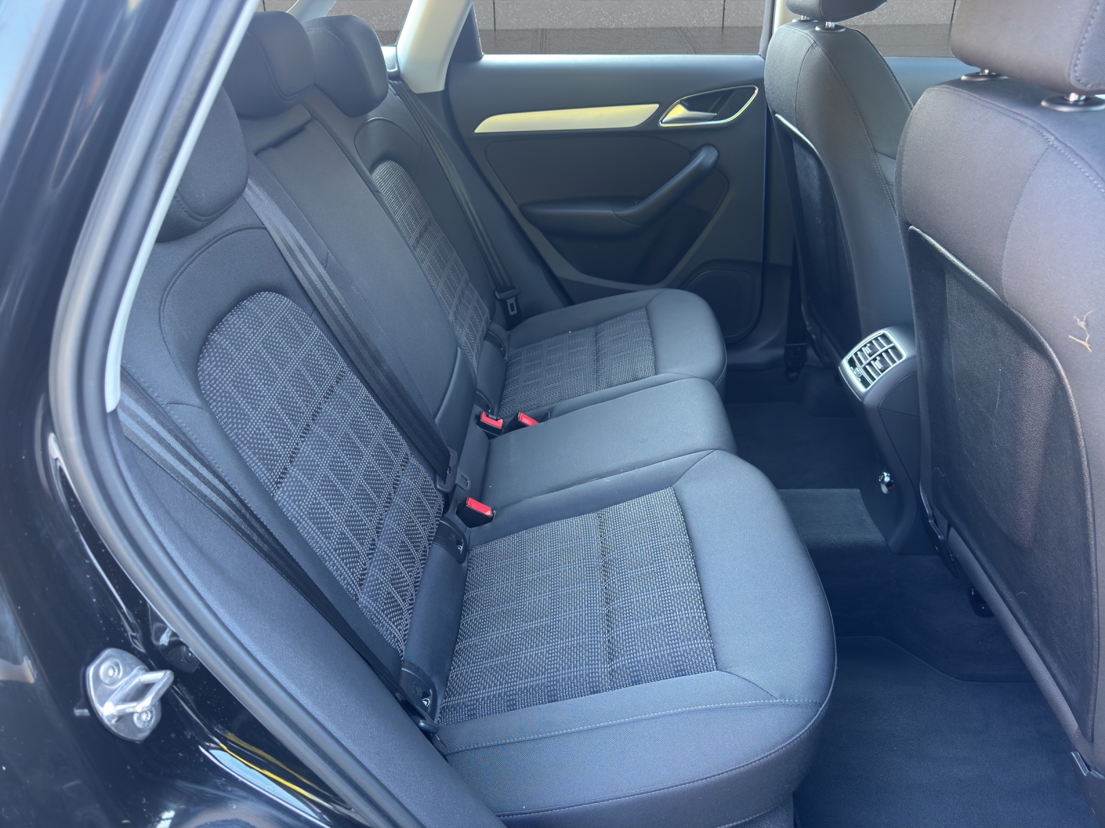 BMW 523i Touring Steptronic-image-12