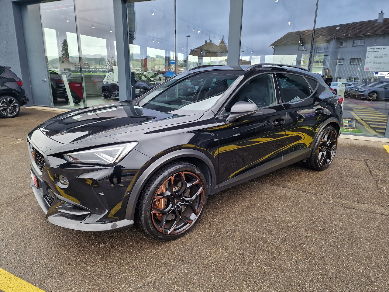 CUPRA Formentor 2.5TSI VZ5 4Drive DSG-showroom-element-1