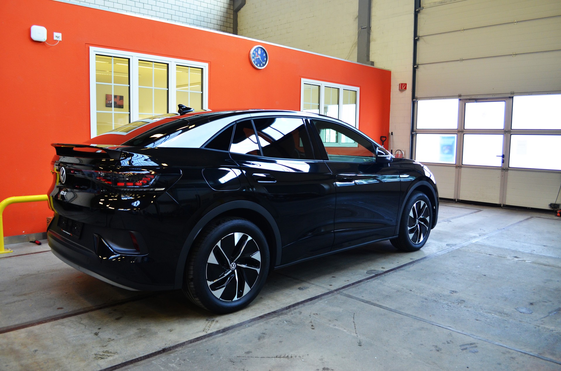 VW ID.5 Pro Performance 77 kWh-image-4
