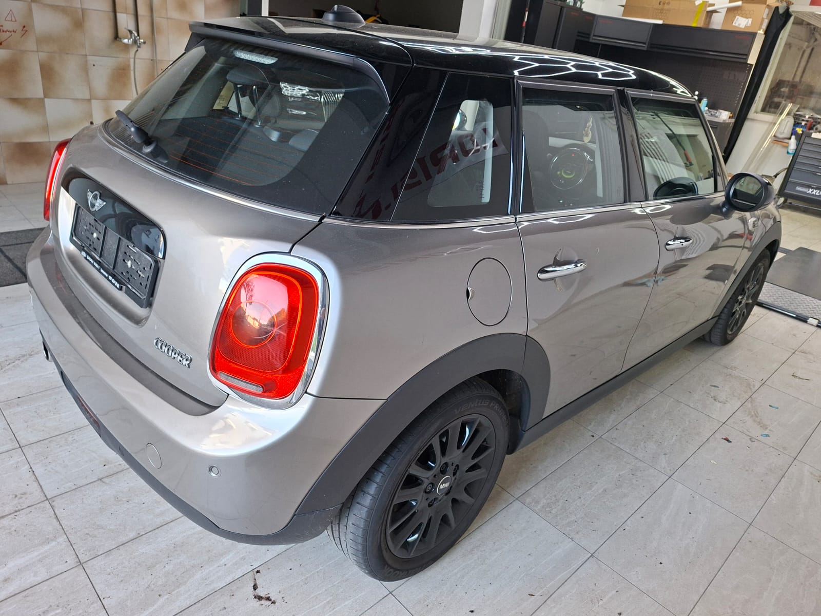 MINI Cooper-image-6