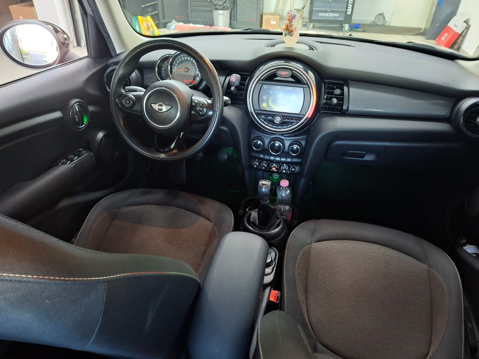 MINI Cooper-image-9
