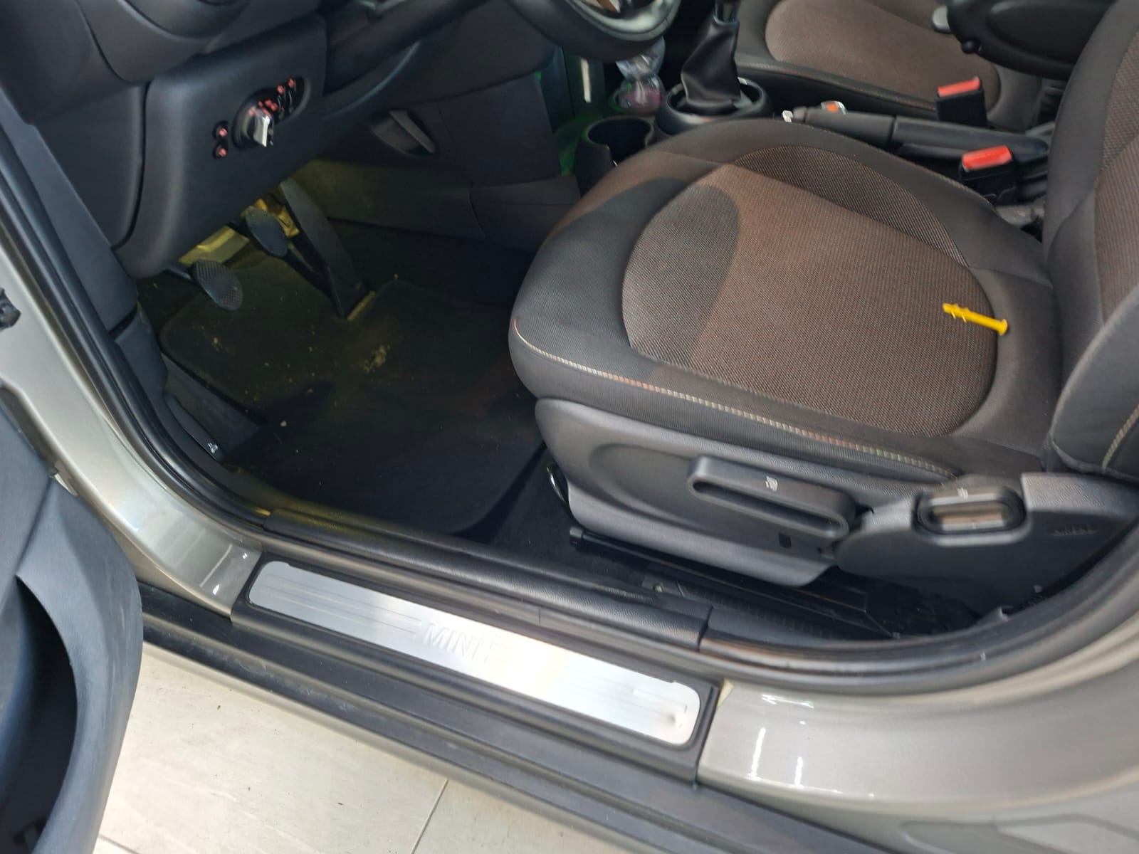 MINI Cooper-image-14