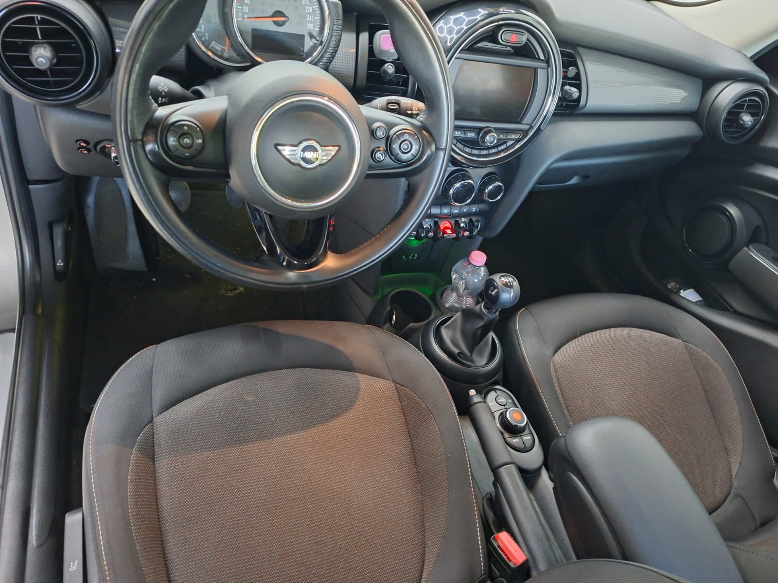 MINI Cooper-image-13