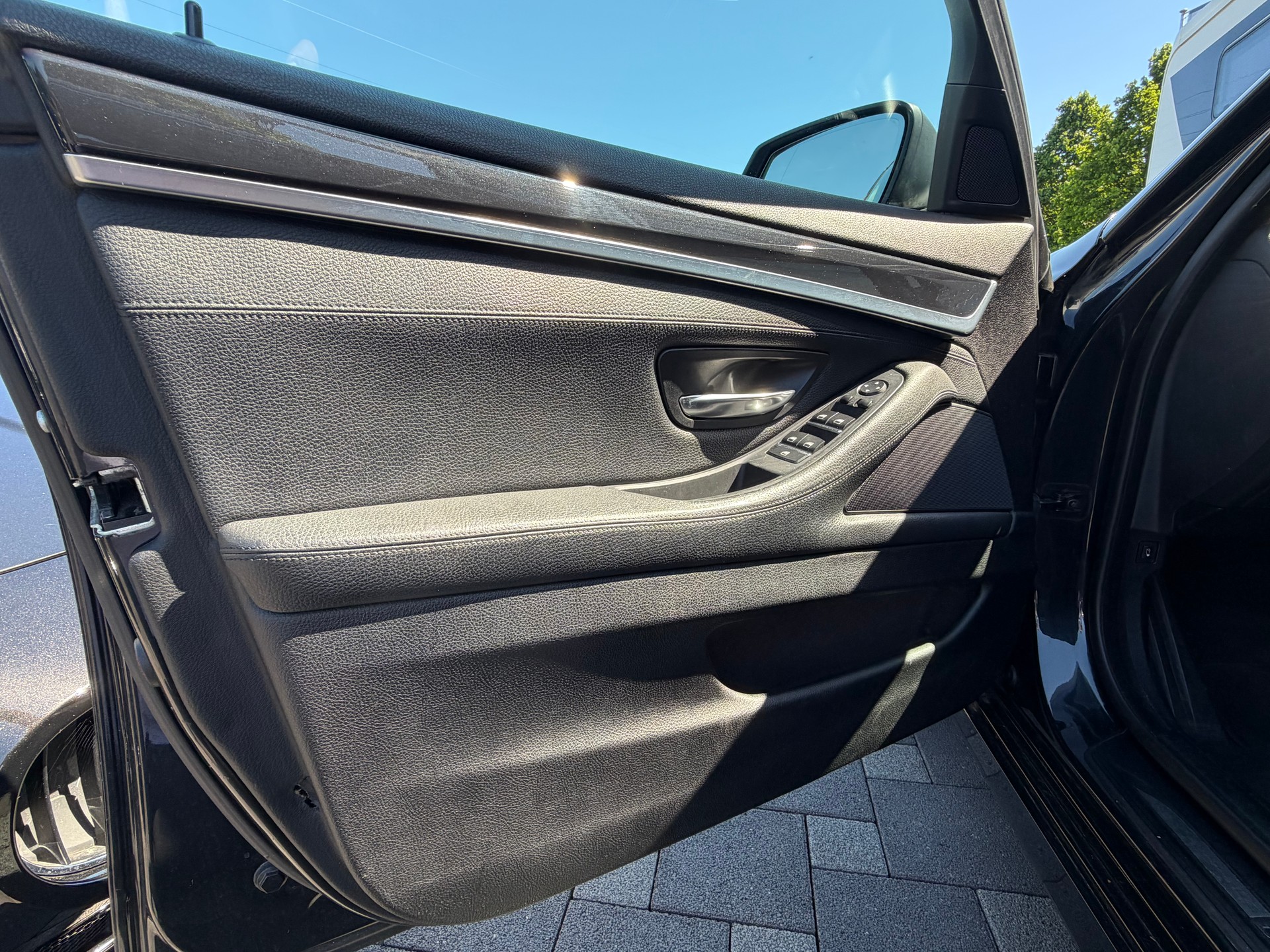 BMW 525d xDrive Touring Steptronic-image-8