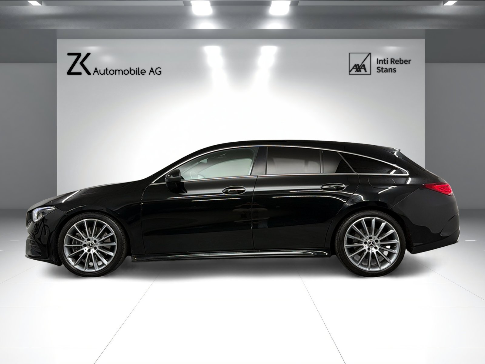 MERCEDES-BENZ CLA Shooting Brake 250 AMG Line Cosmos Black 4Matic / 360° Kamera / Panoramadach / Head-Up-Display / Keyless Go /-showroom-element-2