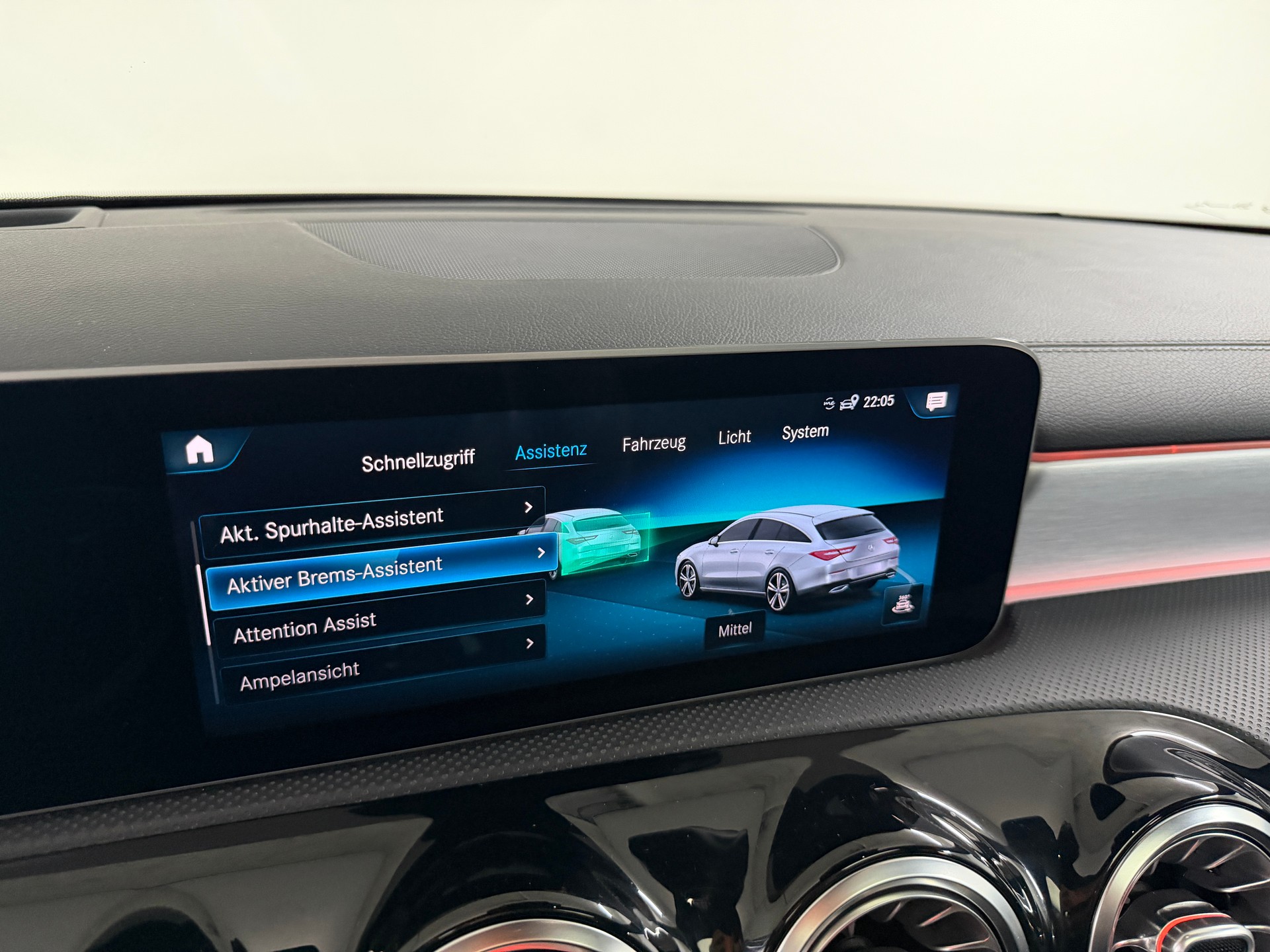 MERCEDES-BENZ CLA Shooting Brake 250 AMG Line Cosmos Black 4Matic / 360° Kamera / Panoramadach / Head-Up-Display / Keyless Go /-image-18