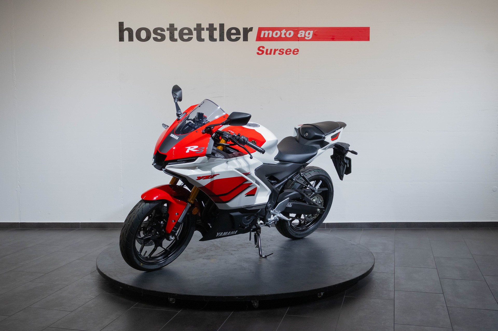 YAMAHA R3 70th Anniversary-image-5