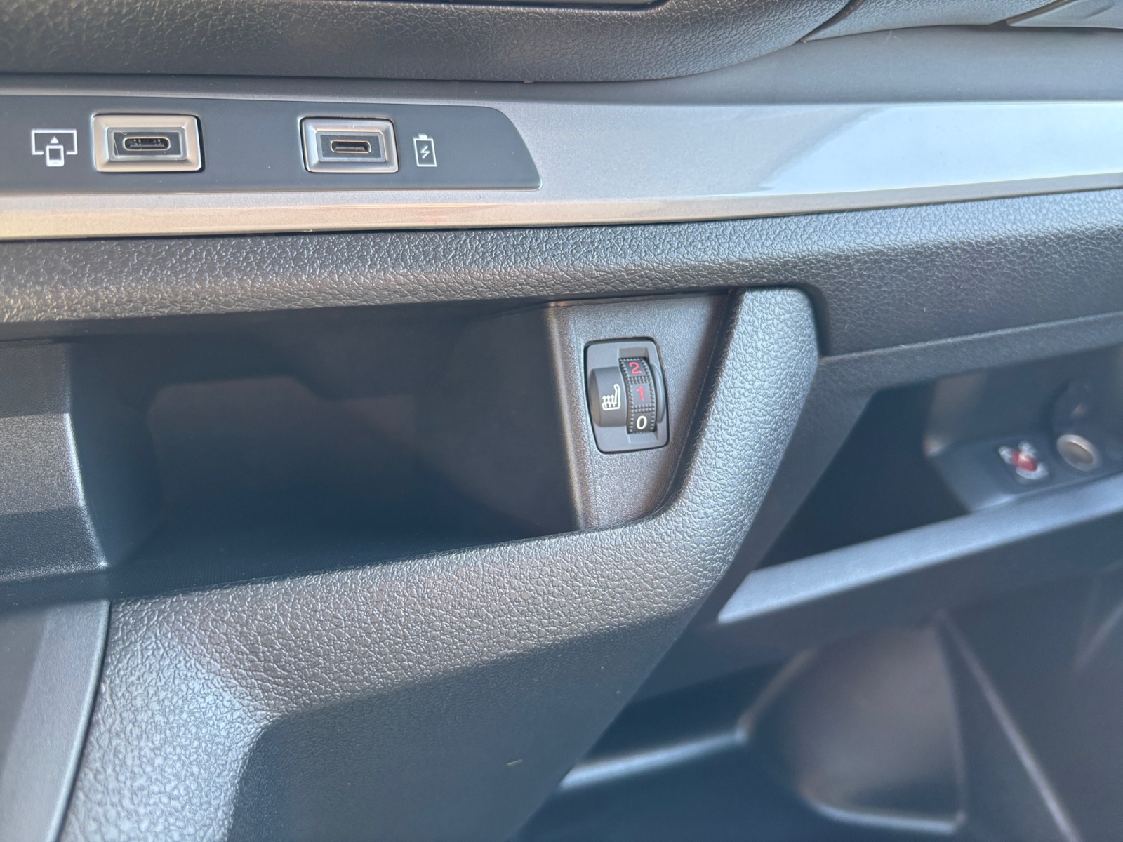 PEUGEOT Expert 1.5 BlueHDi 120 S&S Standard-image-13