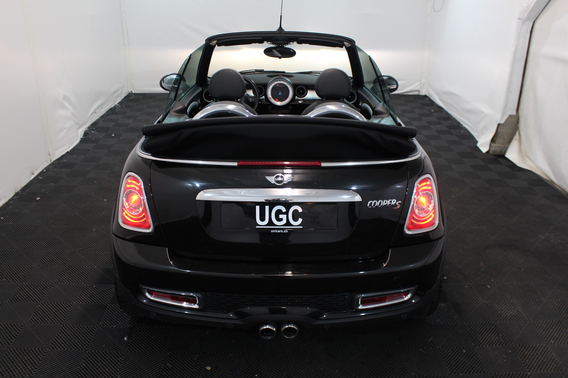 MINI Cabrio R57 1.6i Cooper S-image-20