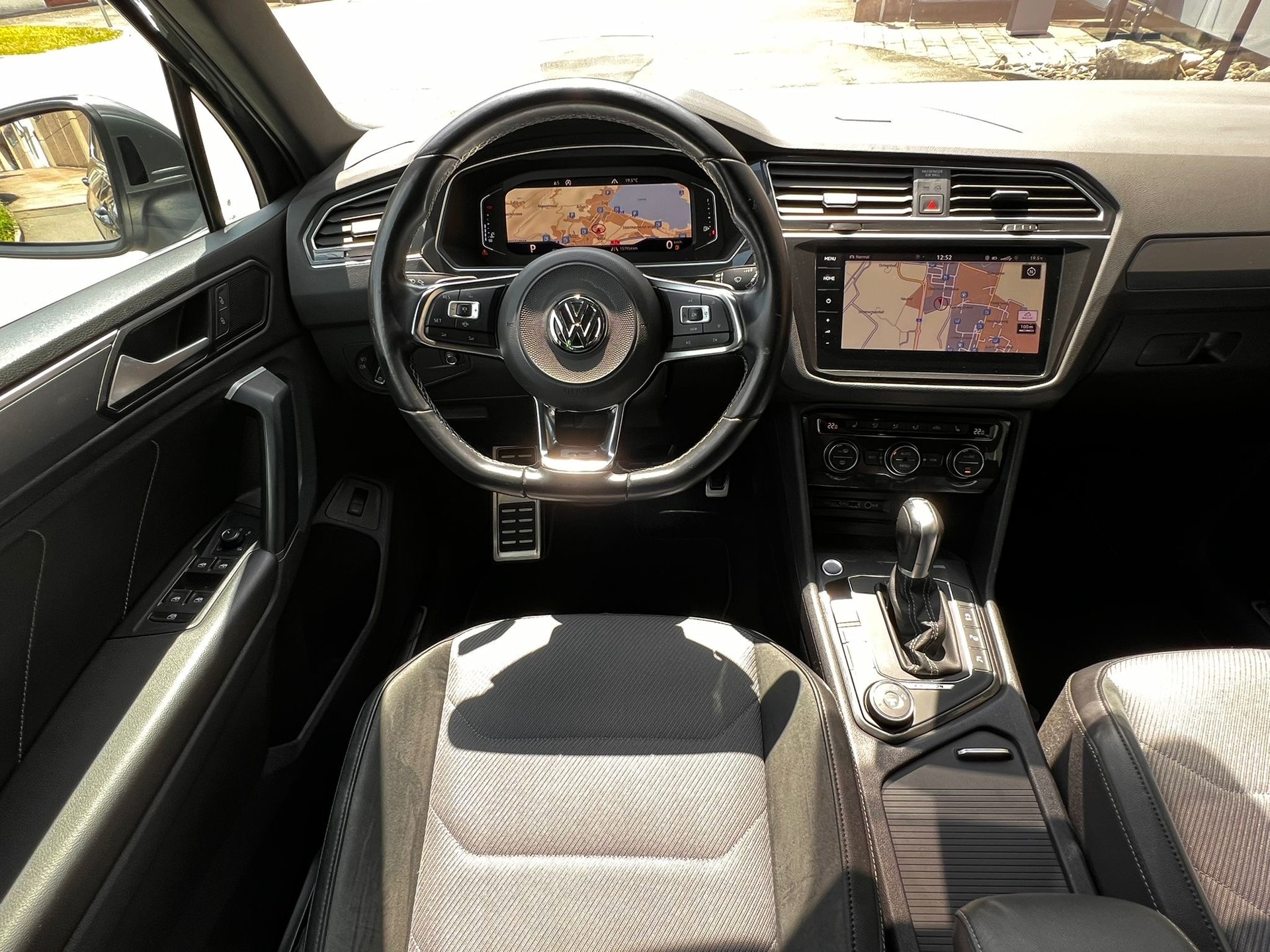 VW Tiguan 2.0 TDI SCR Highline 4Motion DSG-image-7