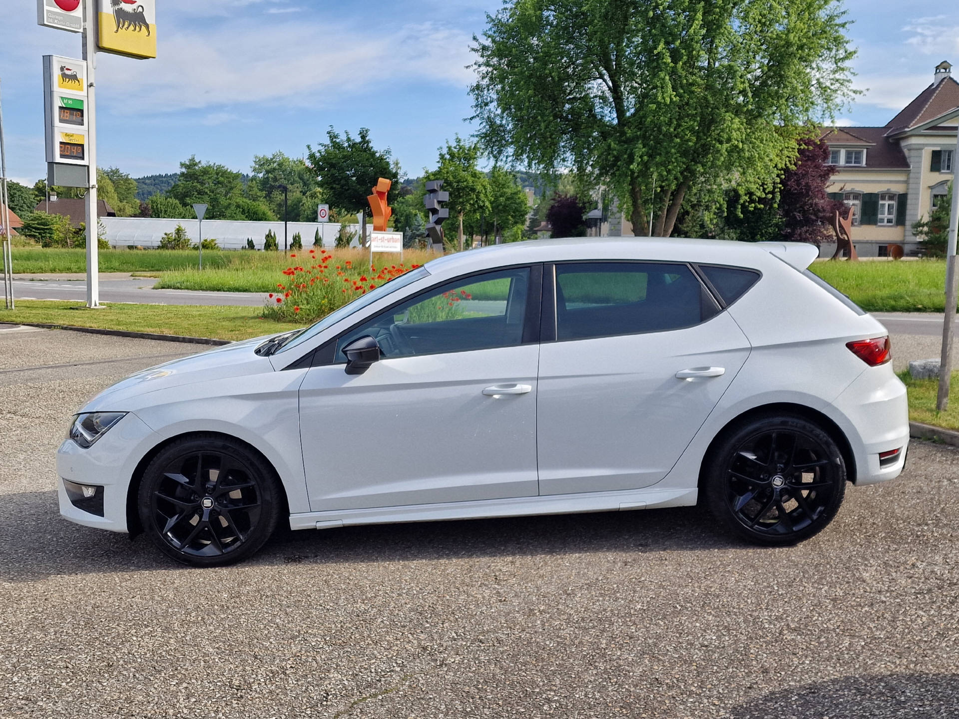 SEAT Leon 1.4 TSI 150 ACT FR-Evolution-showroom-element-2