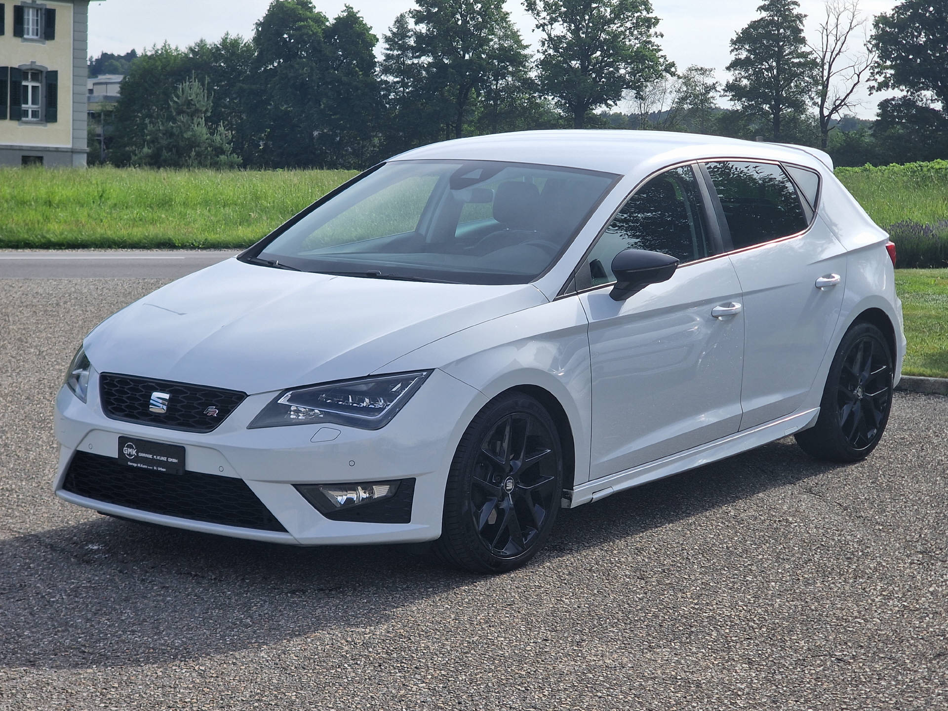SEAT Leon 1.4 TSI 150 ACT FR-Evolution-showroom-element-1