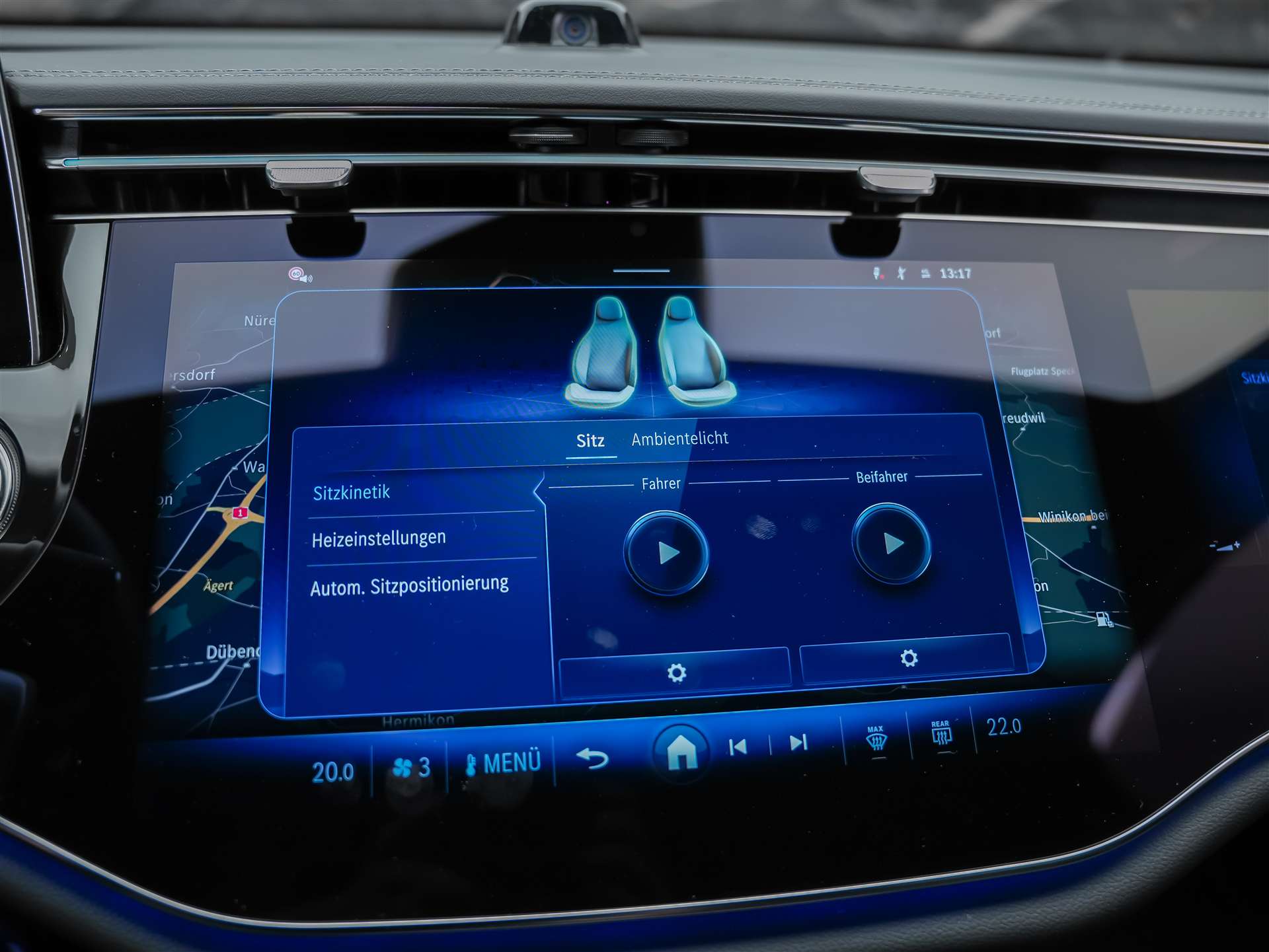 MERCEDES-BENZ E 220 d 4Matic AMG Line 9G-Tronic *Superscreen*Burmester*360° Kamera*-image-33