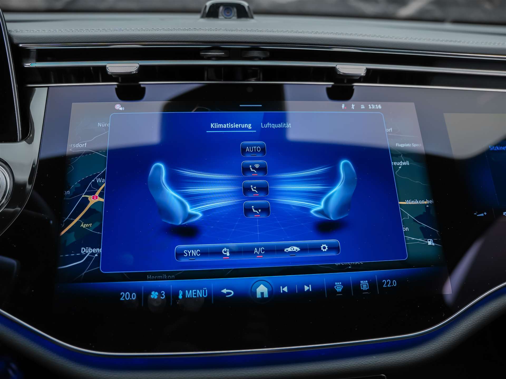 MERCEDES-BENZ E 220 d 4Matic AMG Line 9G-Tronic *Superscreen*Burmester*360° Kamera*-image-31