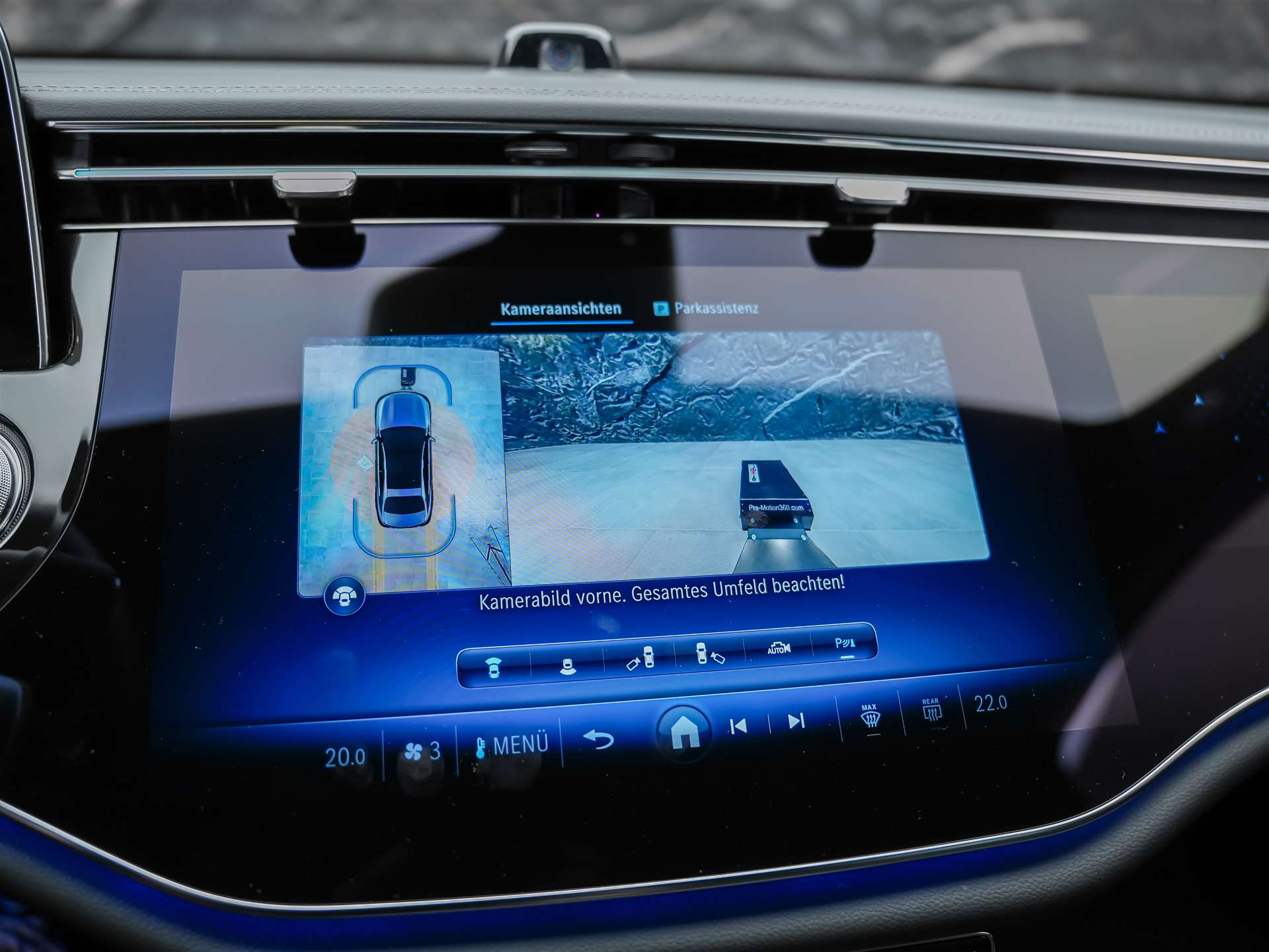 MERCEDES-BENZ E 220 d 4Matic AMG Line 9G-Tronic *Superscreen*Burmester*360° Kamera*-image-40
