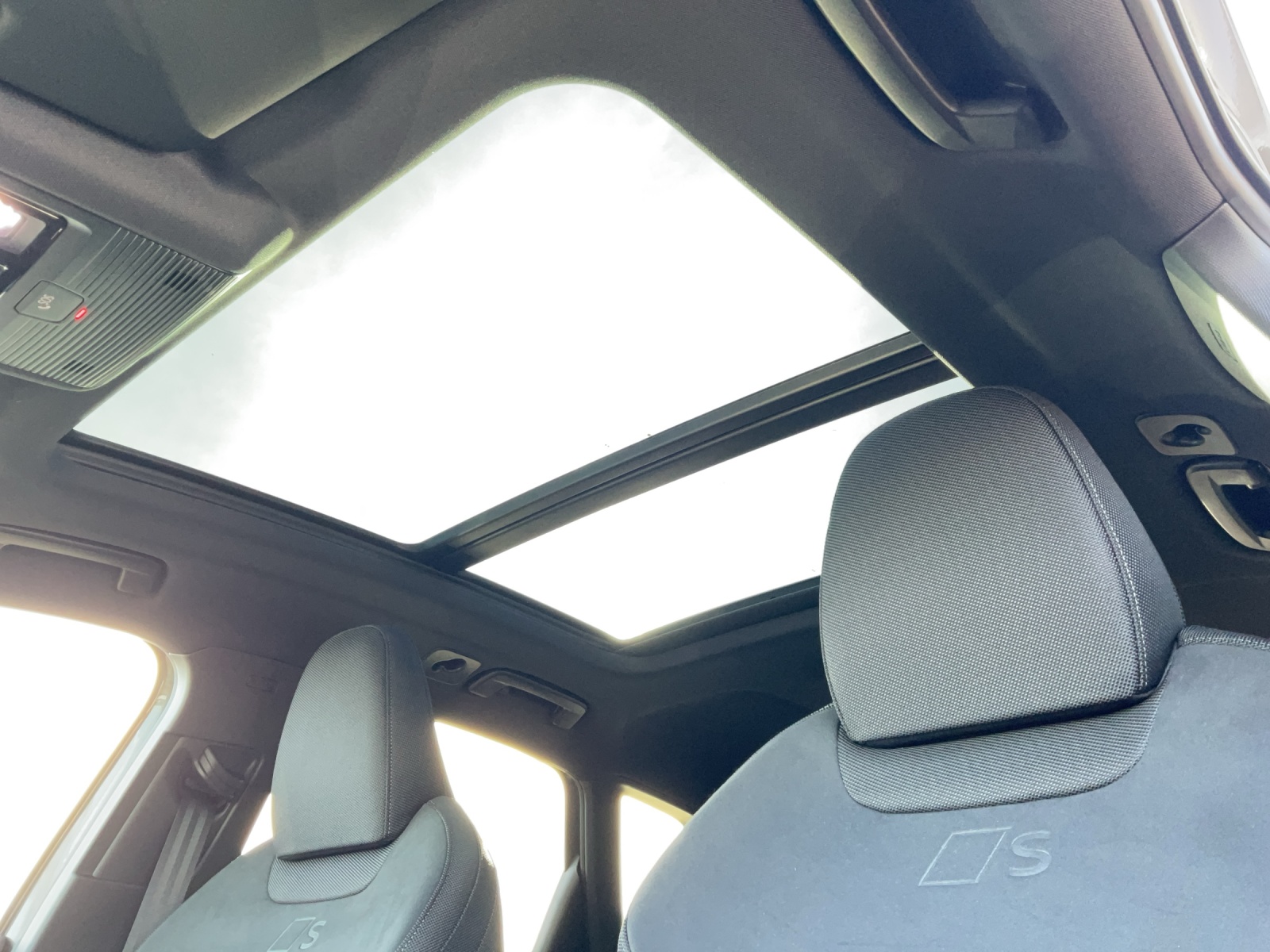 AUDI Q3 SUV TFSI quattro 195 kW S tronic-image-14