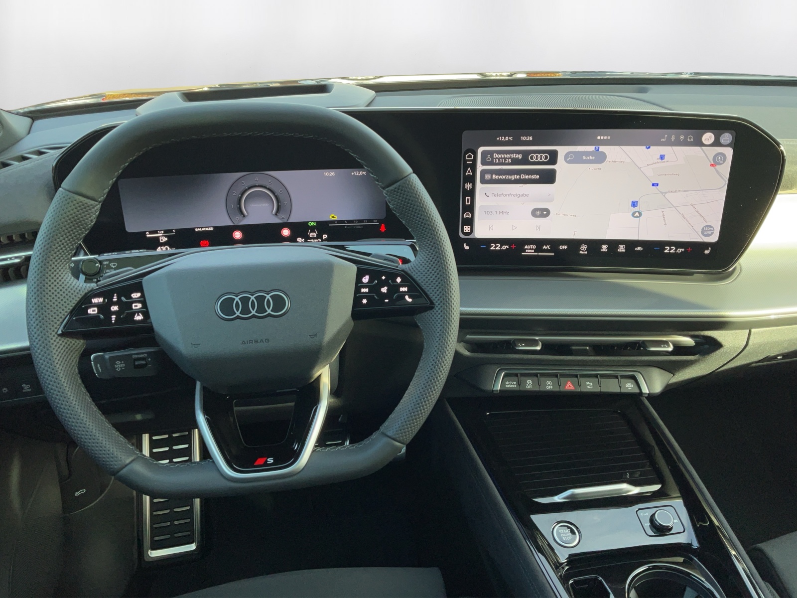 AUDI Q3 SUV TFSI quattro 195 kW S tronic-image-6