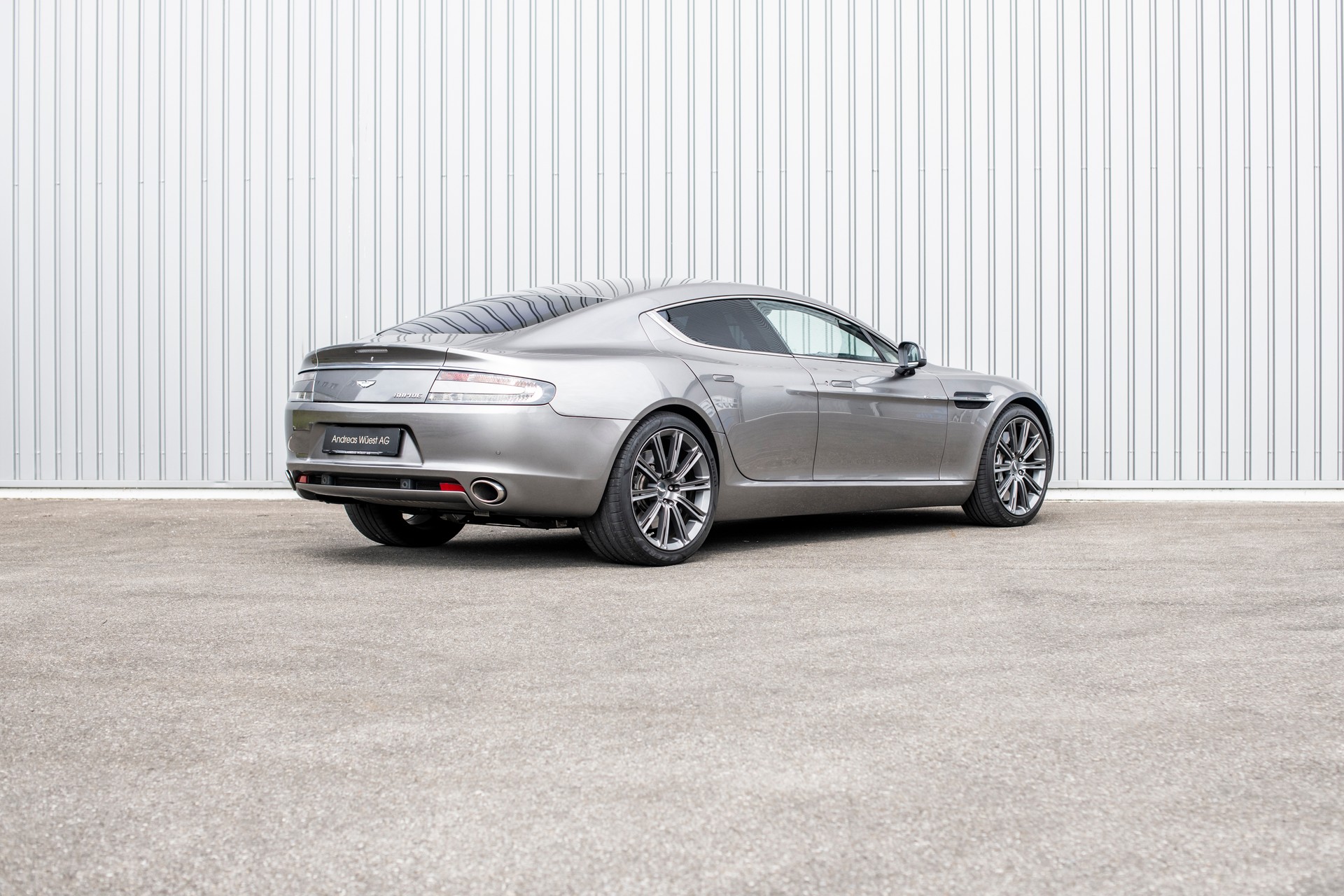 ASTON MARTIN Rapide 5.9 V12 Touchtronic 2-image-3