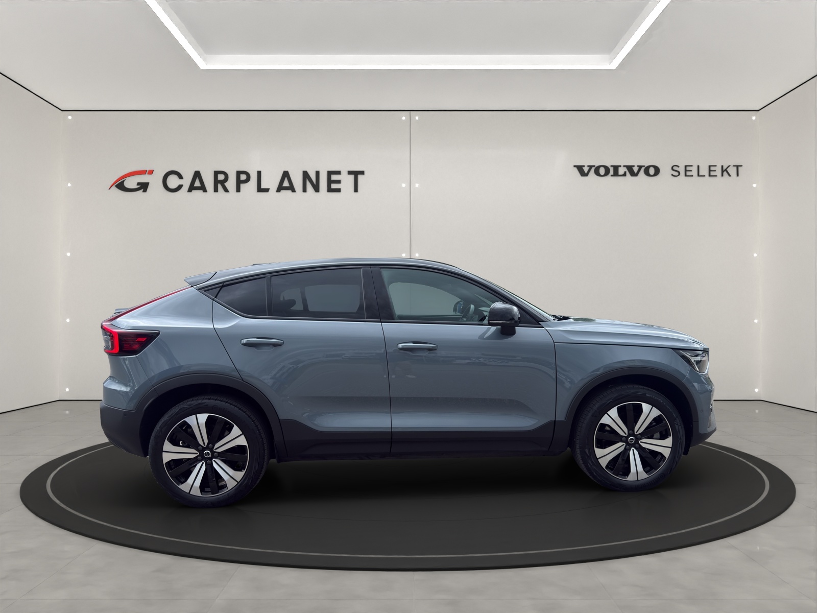 VOLVO C40 P8 Twin Recharge AWD-showroom-element-3