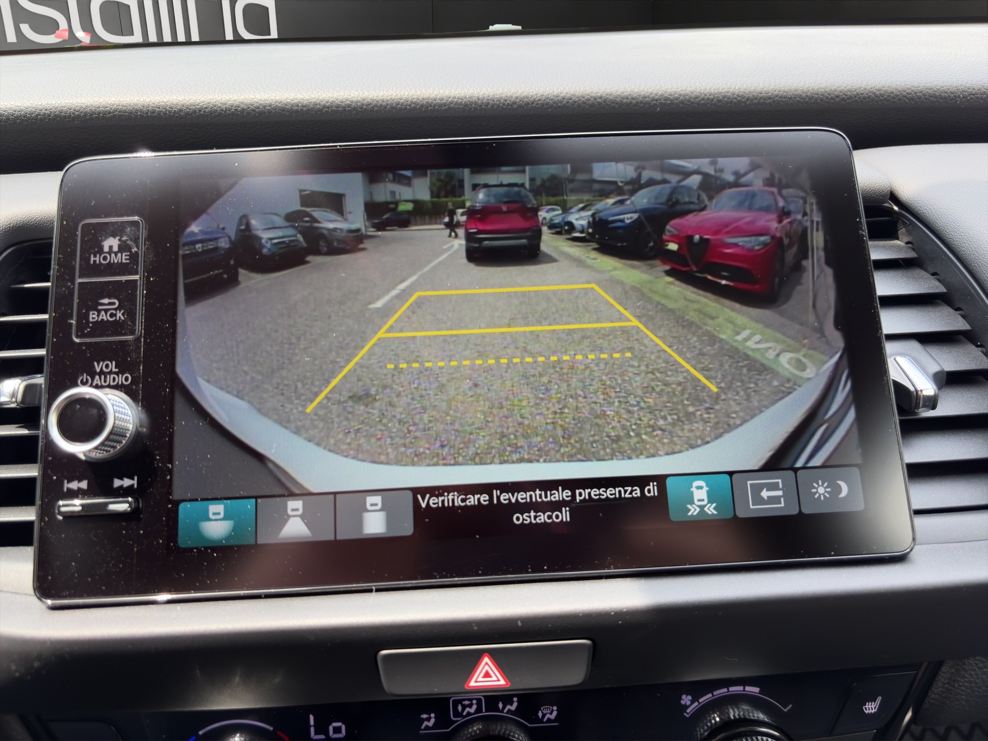 HONDA Jazz 1.5 i-MMD Advance-image-10
