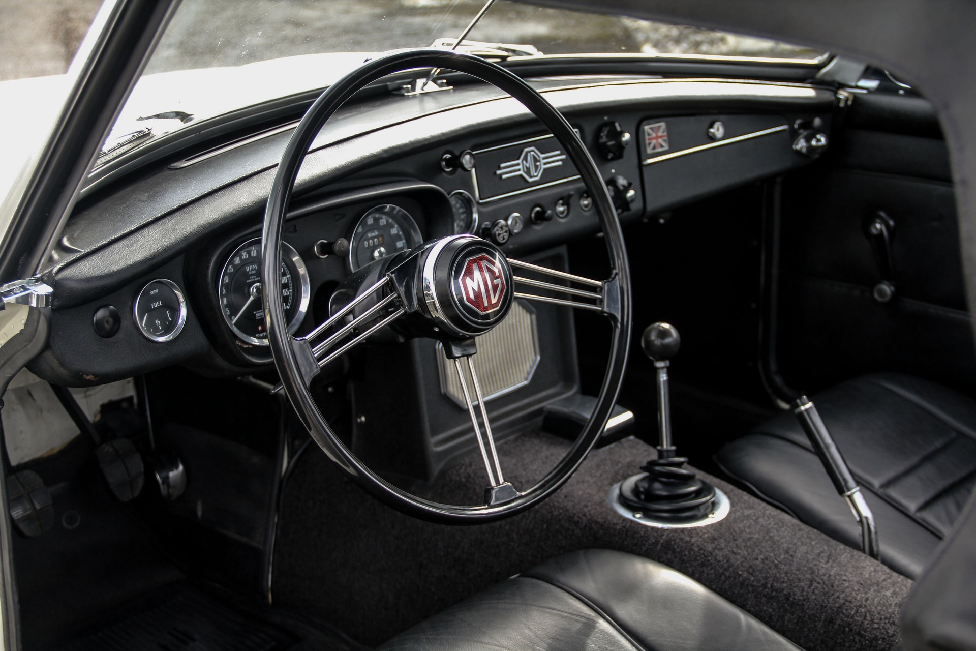 MG MGB Roadster 🇬🇧 ⭐⭐⭐⭐⭐-image-4