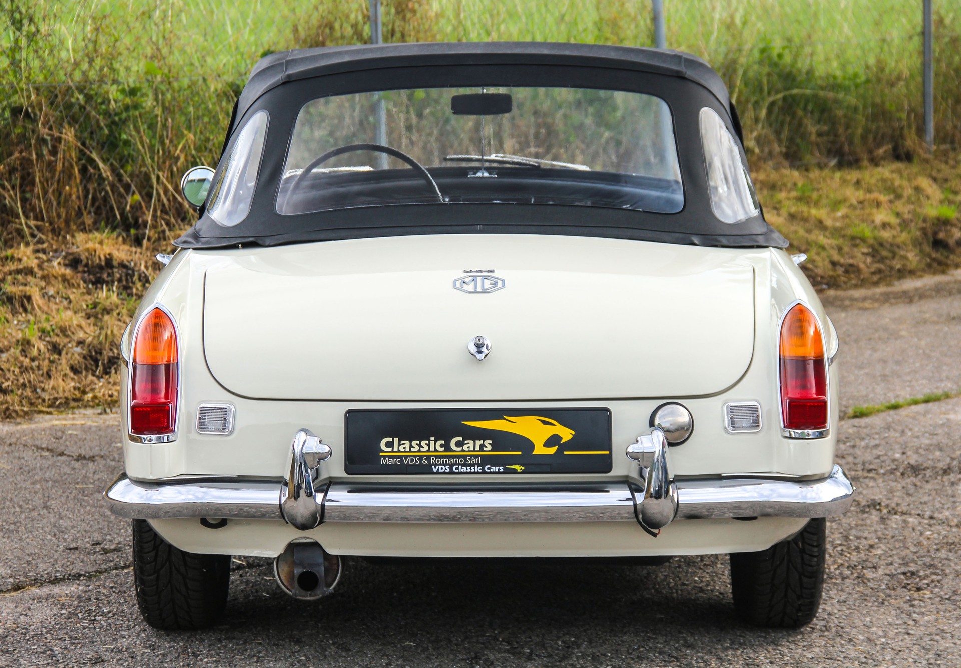 MG MGB Roadster 🇬🇧 ⭐⭐⭐⭐⭐-image-23
