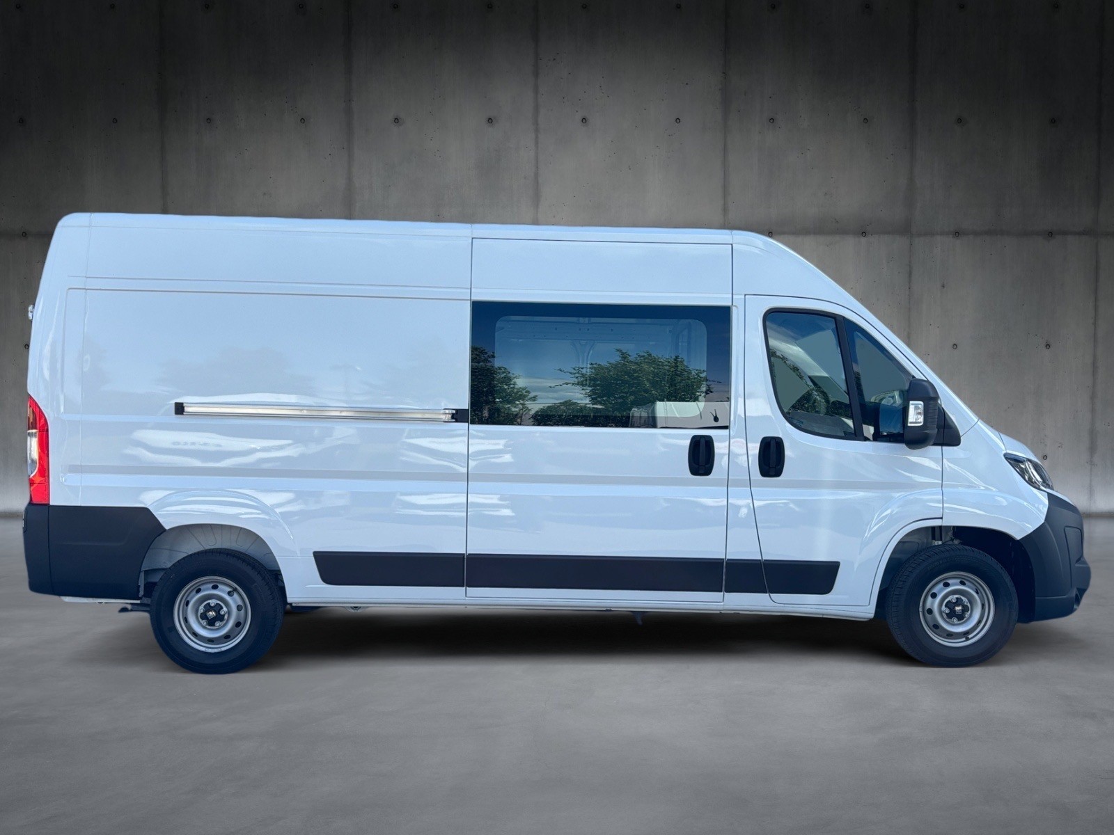 FIAT Ducato 35 L3H2 verglast-showroom-element-2