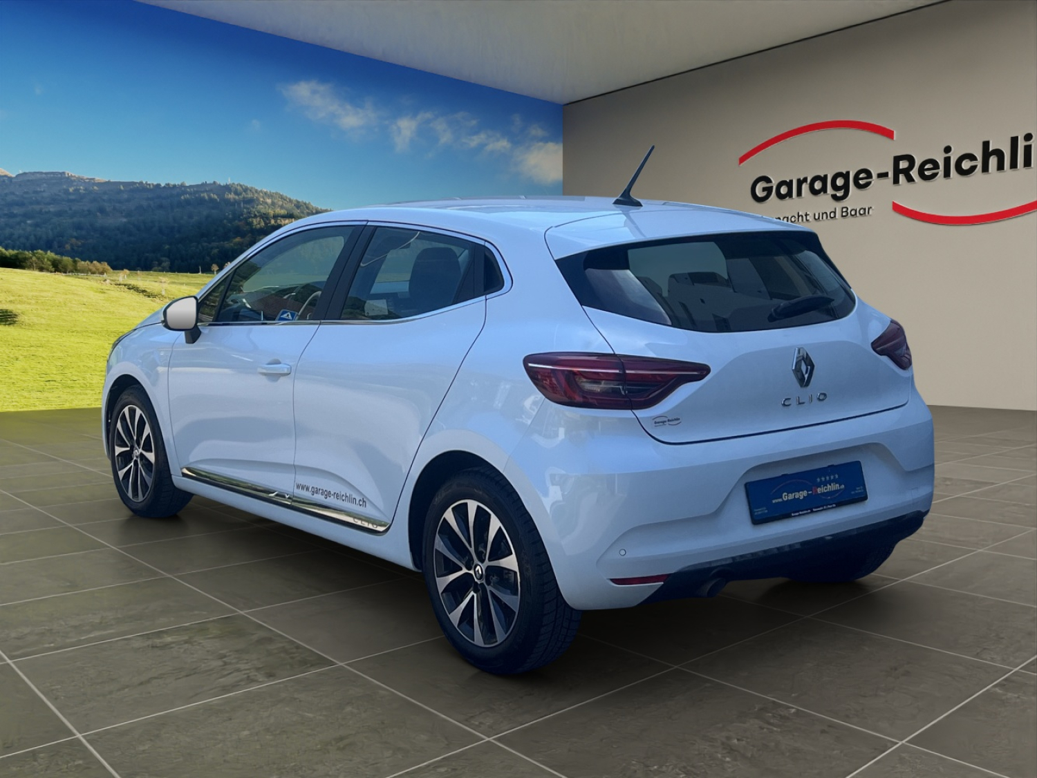RENAULT Clio 1.0 TCe equilibre CVT-showroom-element-2
