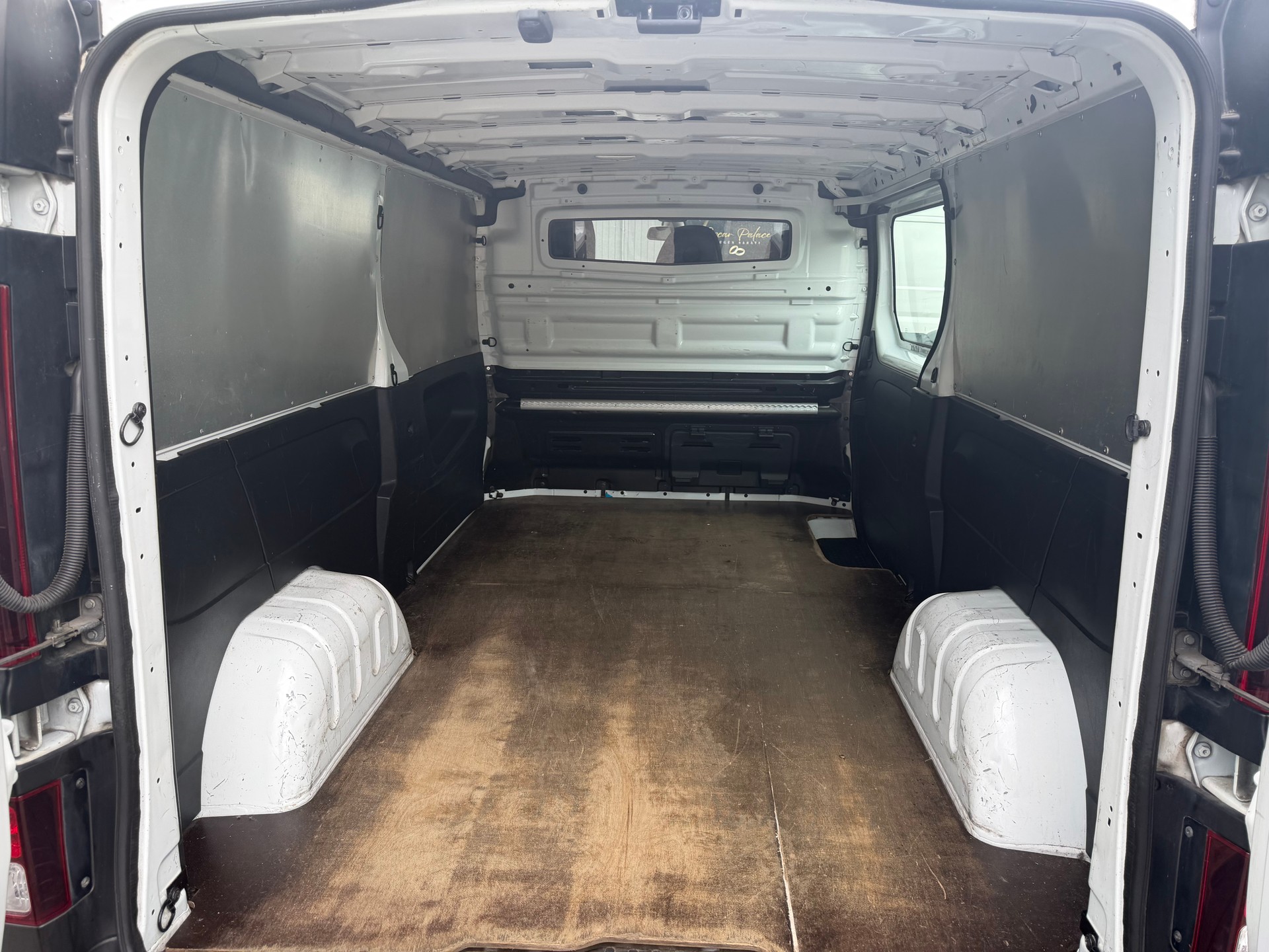 RENAULT Trafic 2.0 dCi 120 3.0t Business L2H1 * 03x Sitze * LED * Klimaanlage * Tempomat * PDC H - RF-Kamera * Frisch Ab MFK-image-8