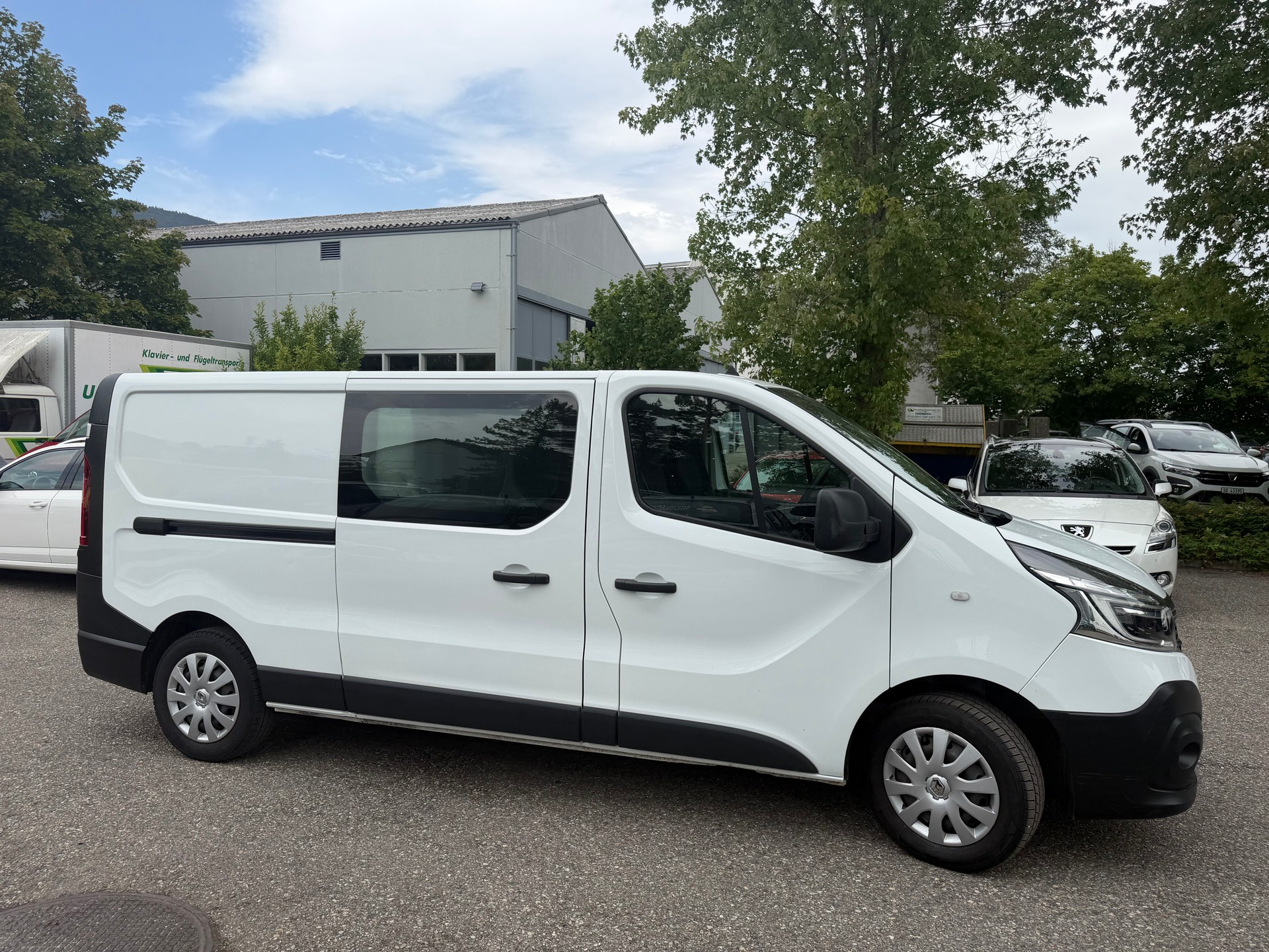 RENAULT Trafic 2.0 dCi 120 3.0t Business L2H1 * 03x Sitze * LED * Klimaanlage * Tempomat * PDC H - RF-Kamera * Frisch Ab MFK-image-10
