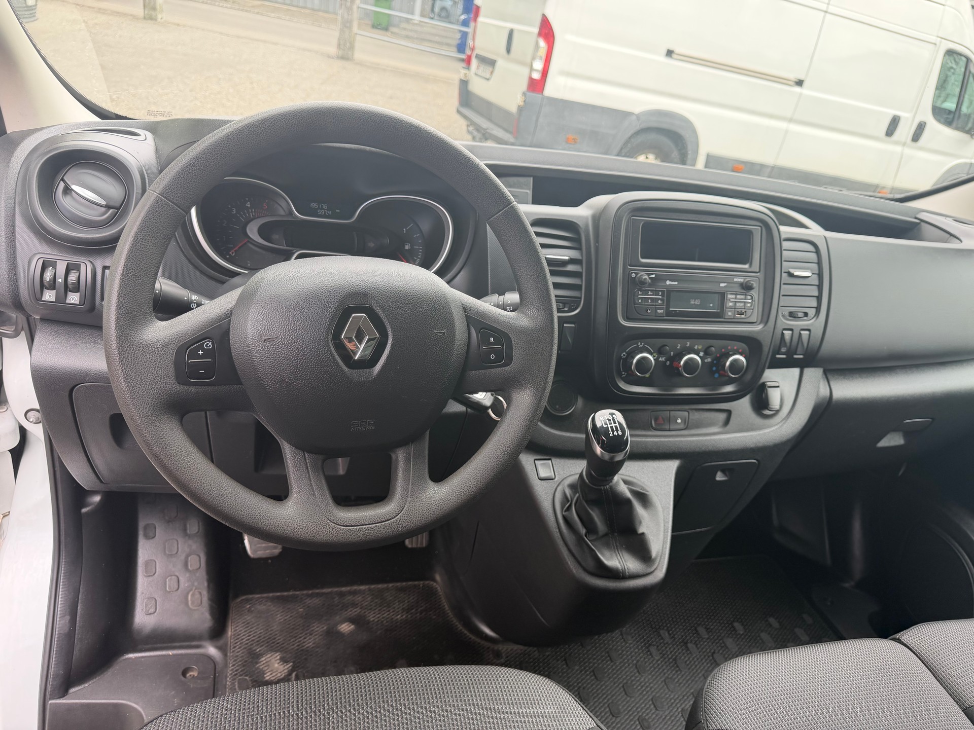 RENAULT Trafic 2.0 dCi 120 3.0t Business L2H1 * 03x Sitze * LED * Klimaanlage * Tempomat * PDC H - RF-Kamera * Frisch Ab MFK-image-3
