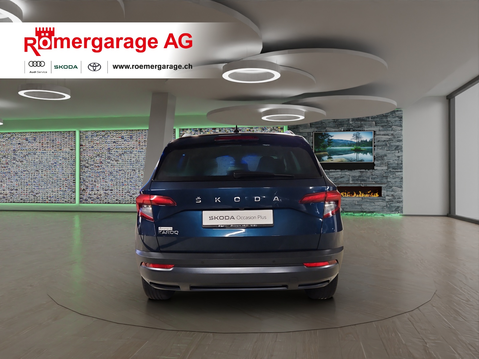 SKODA Karoq 1.5 TSI ACT Clever DSG-showroom-element-2