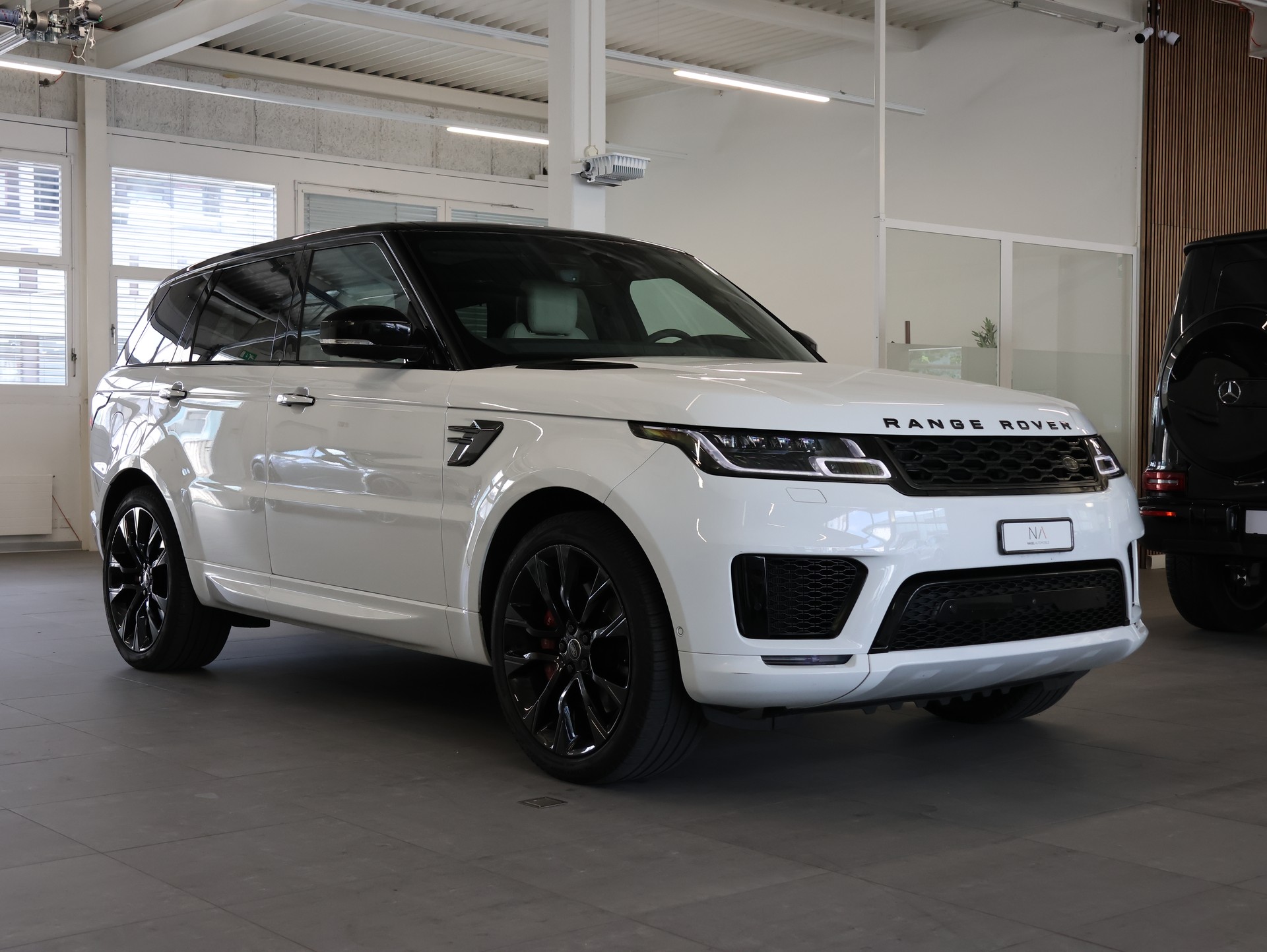 LAND ROVER Range Rover Sport P400 3.0 I6 MHEV HSE Automatic *Panorama* *Meridian* *Carbonteile*-showroom-element-1
