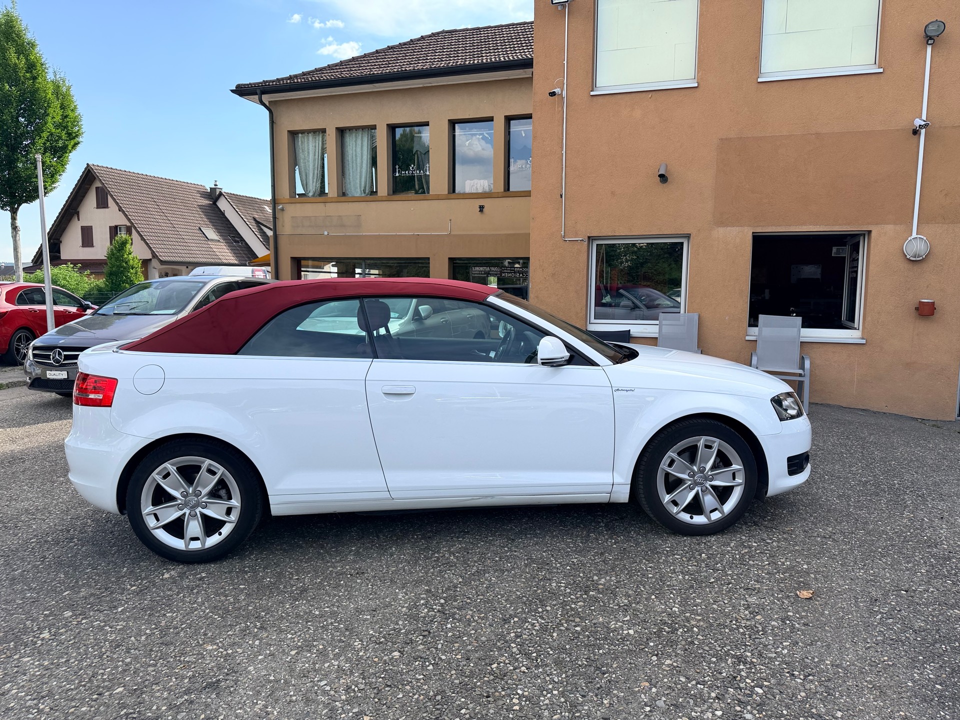 AUDI A3 Cabriolet 1.8 TFSI Attraction-showroom-element-2