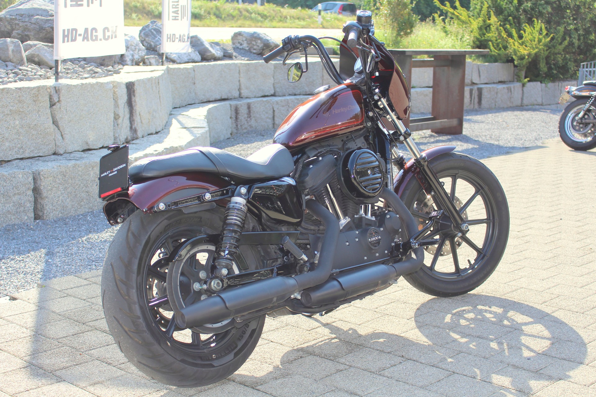 HARLEY-DAVIDSON XL 1200 NS Iron ABS-image-2