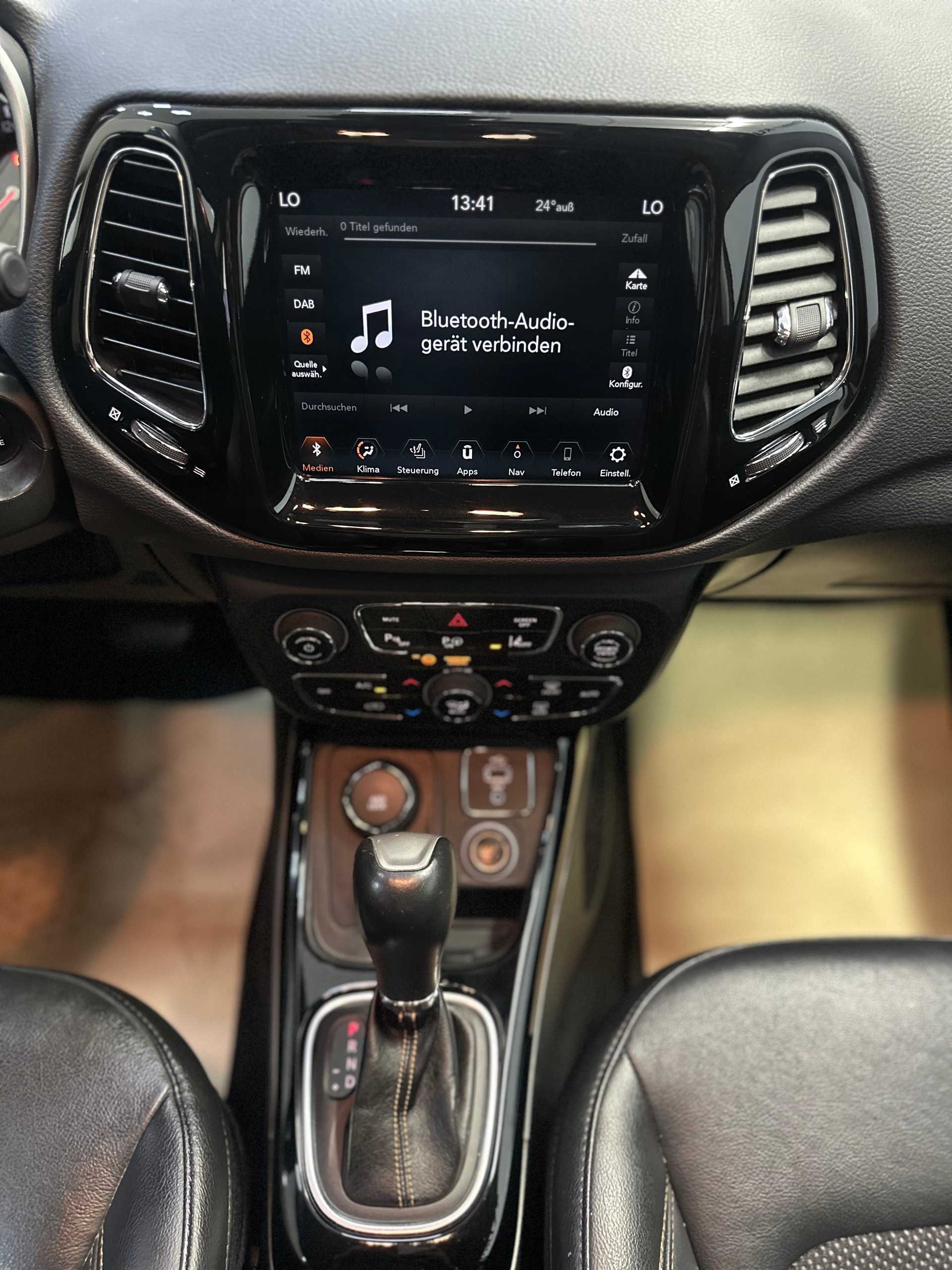 JEEP Compass 1.4 Turbo Limited AWD 9ATX-image-15