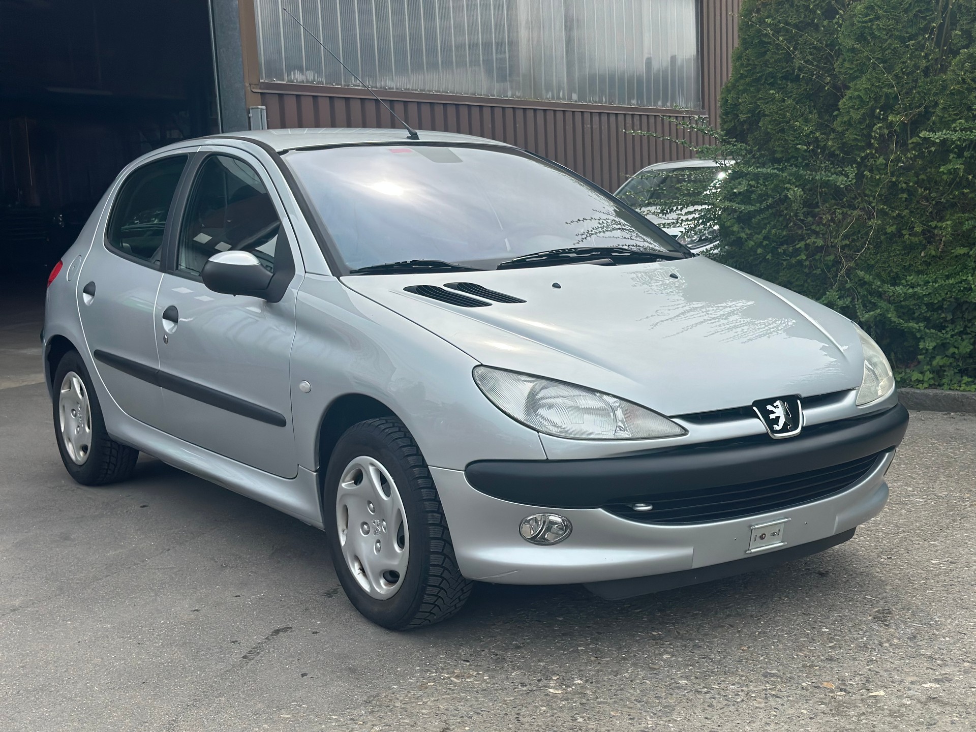 PEUGEOT 206 1.6 16V (XT) Premium